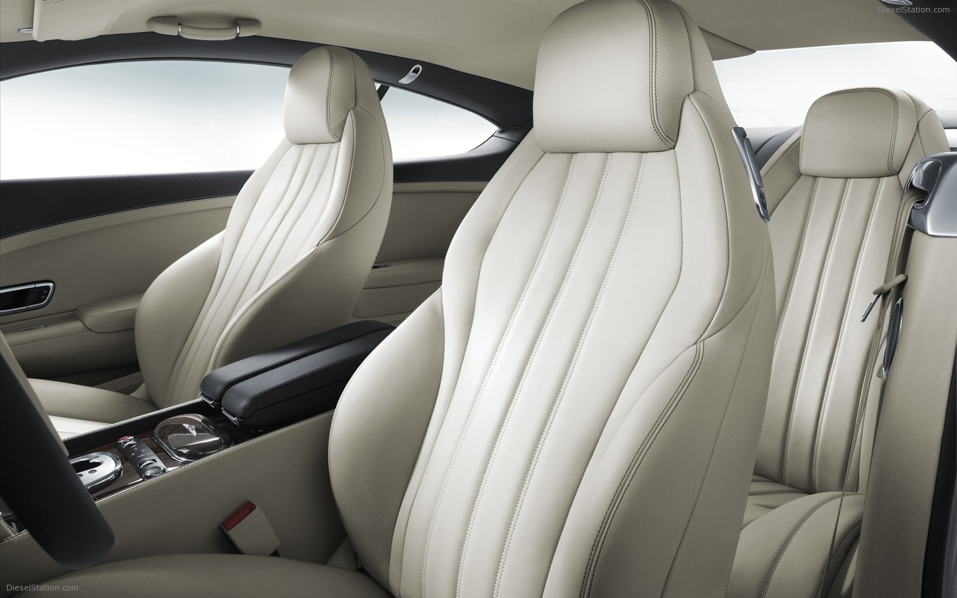 Bentley Continental GT 2012