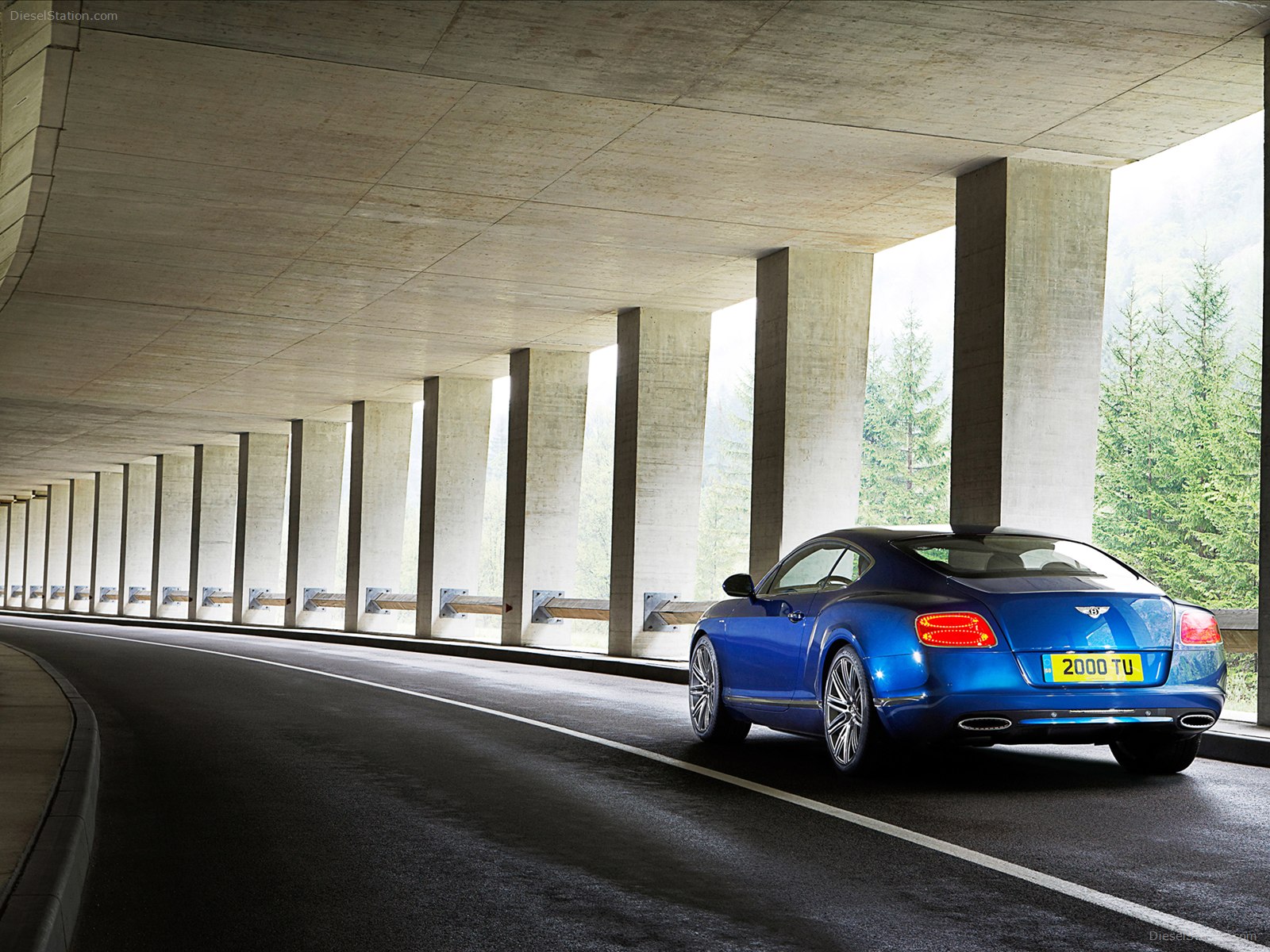 Bentley Continental GT Speed 2013