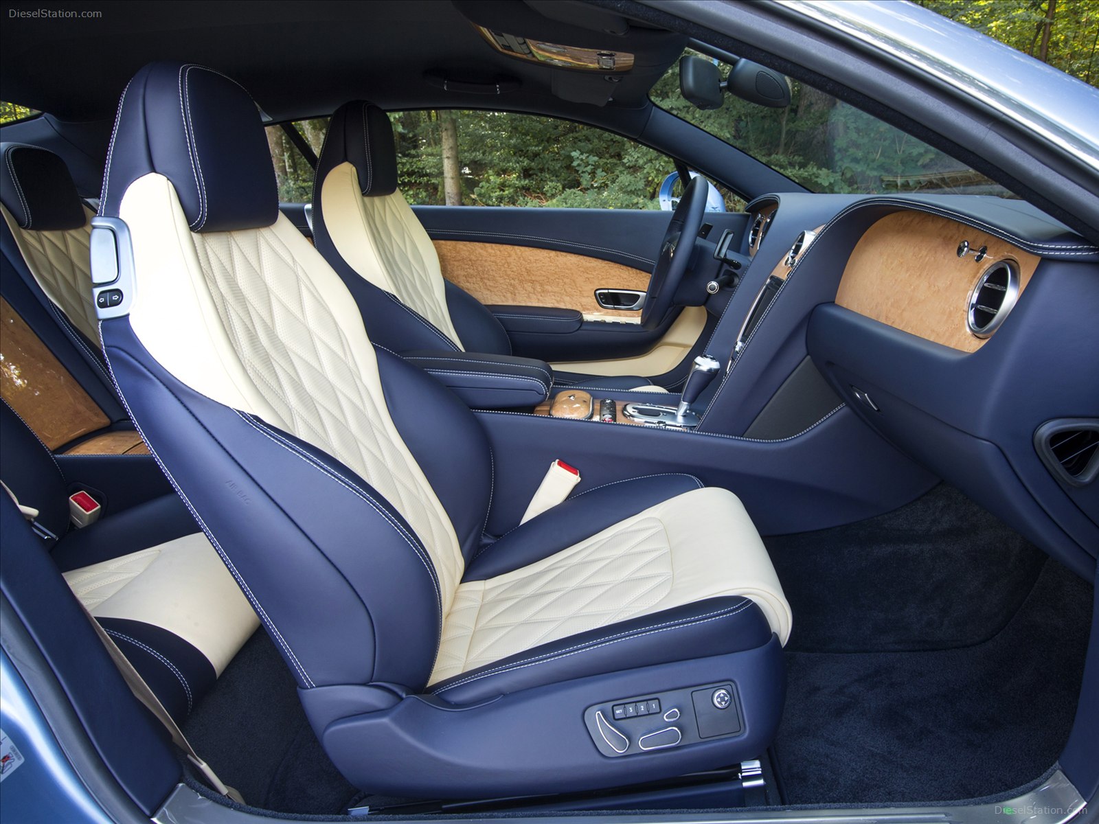 Bentley Continental GT Speed 2013