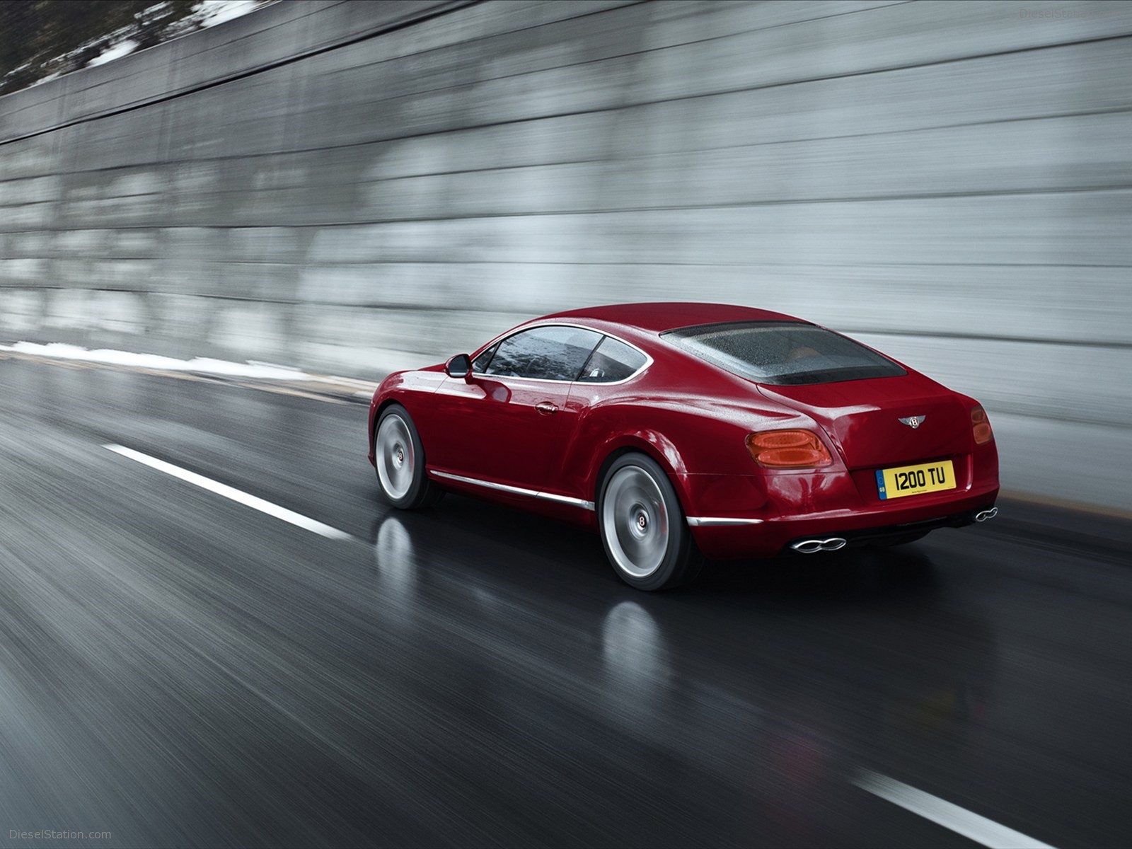 Bentley Continental GT V8 2012