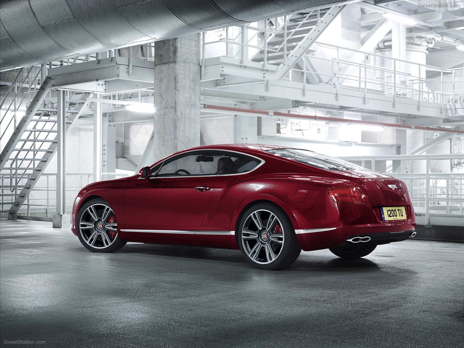 Bentley Continental GT V8 2012