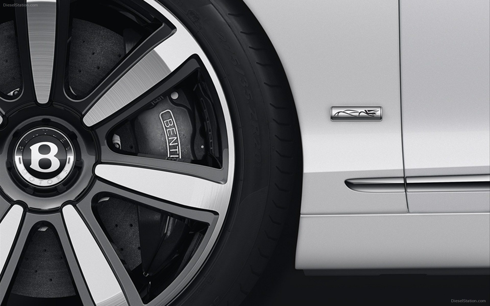 Bentley Continental GT W12 Le Mans Edition 2014 Bentley Continental GT W12 Le Mans Edition 2014