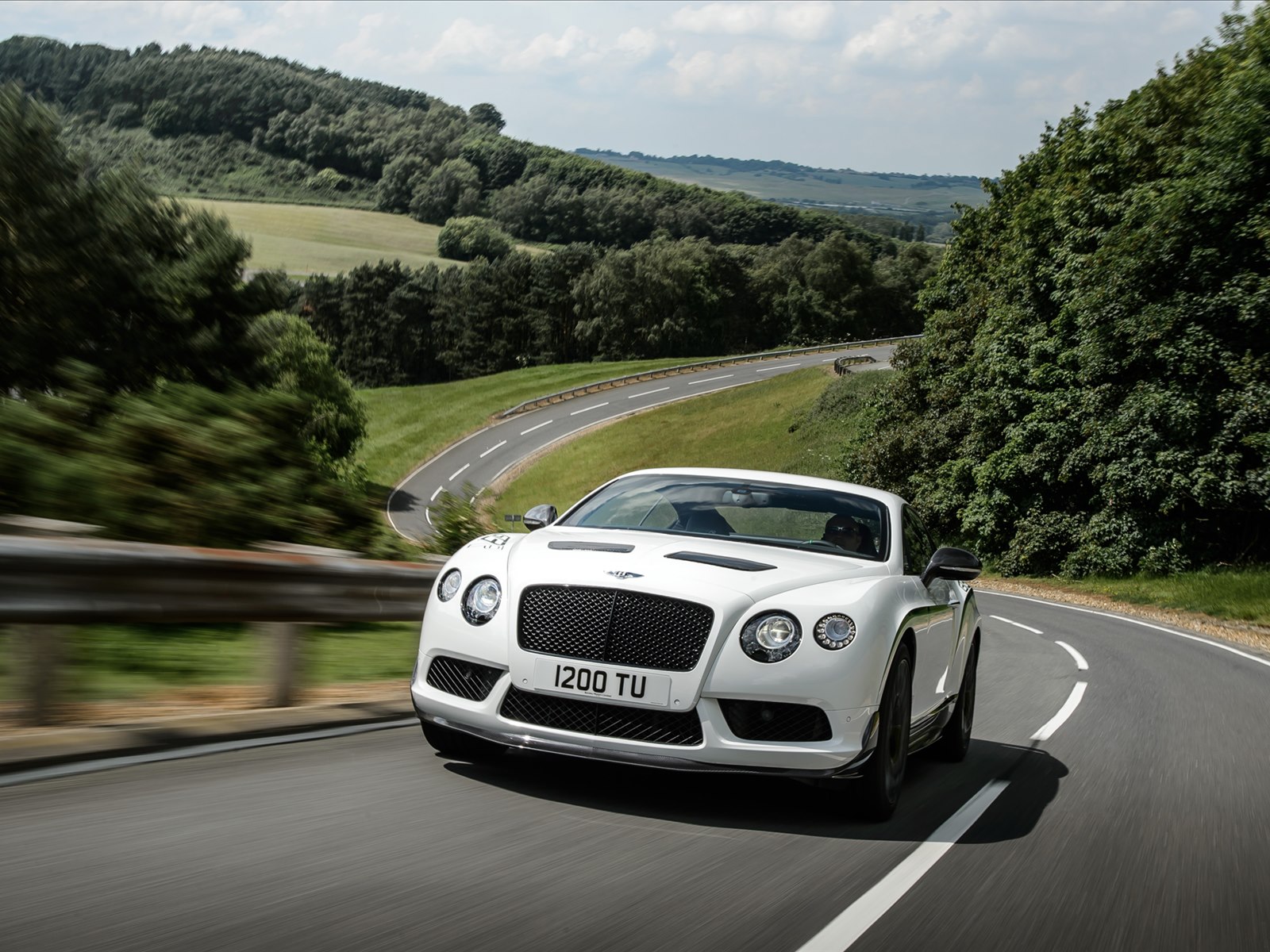 Bentley Continental GT3-R 2015