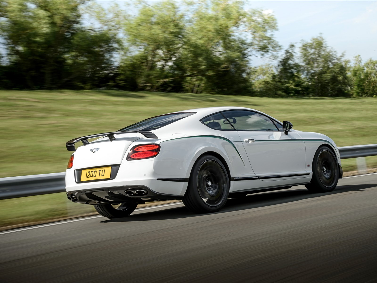 Bentley Continental GT3-R 2015