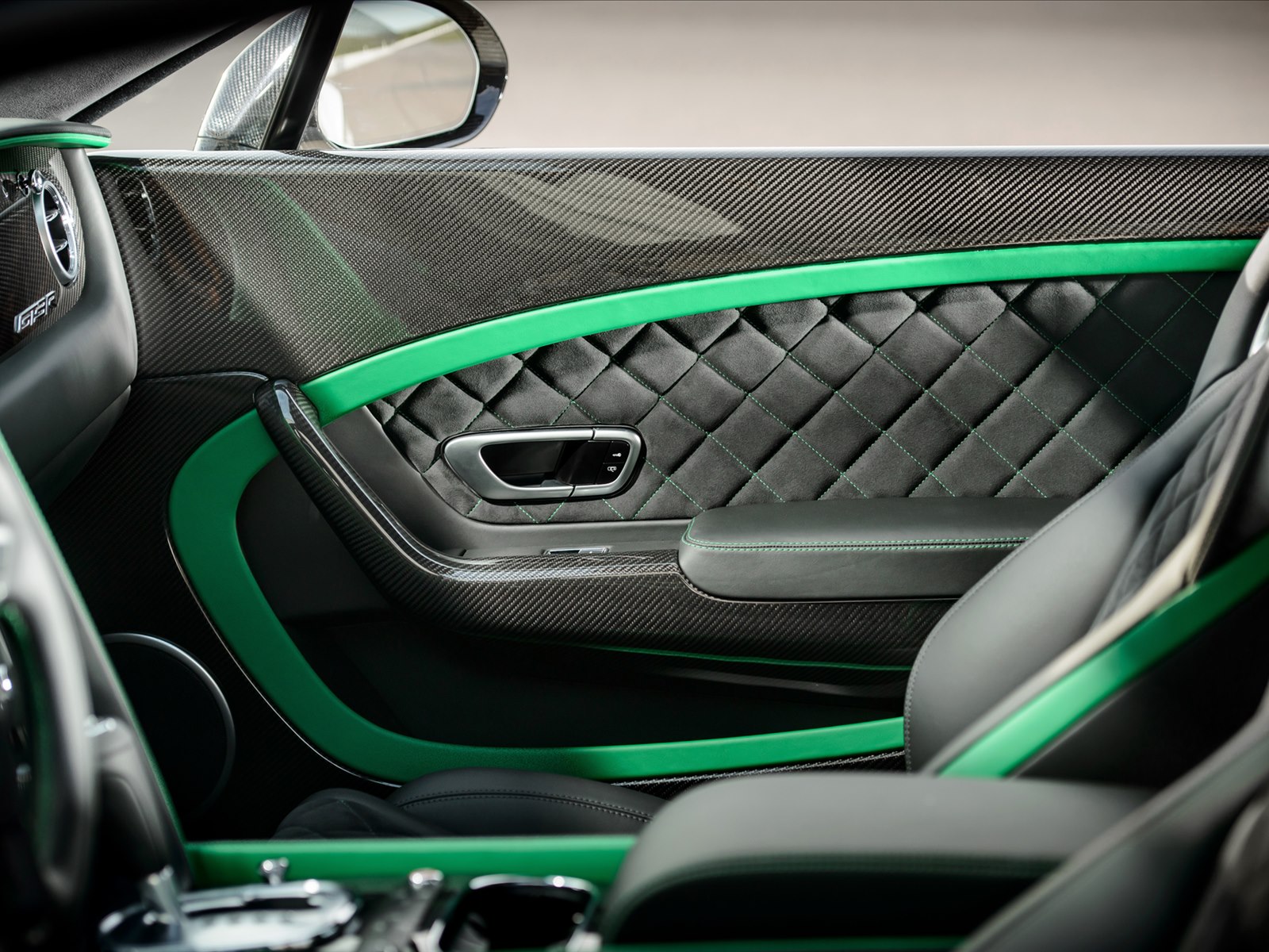 Bentley Continental GT3-R 2015