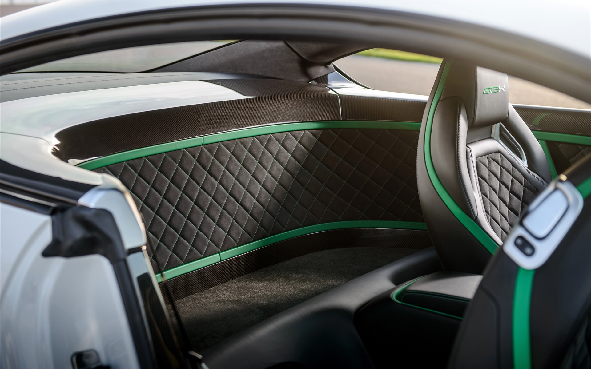 Bentley Continental GT3-R 2015