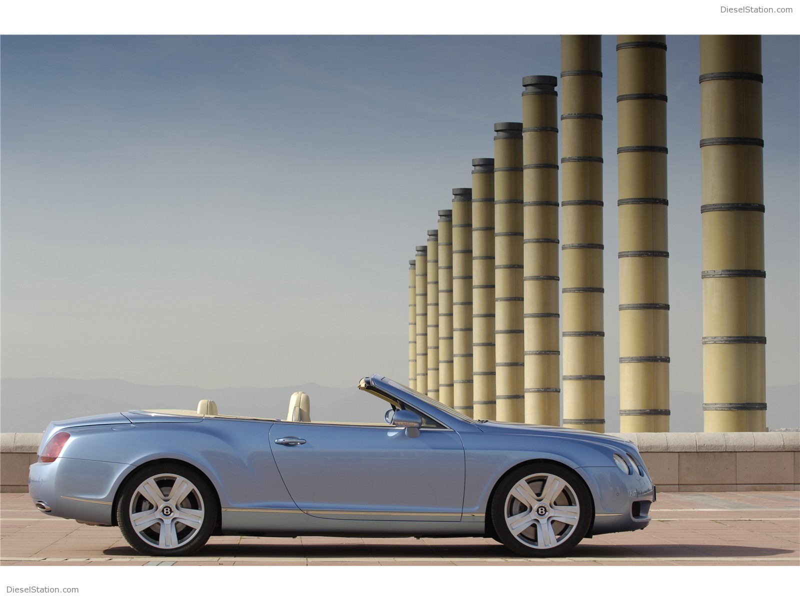 Bentley Continental GTC