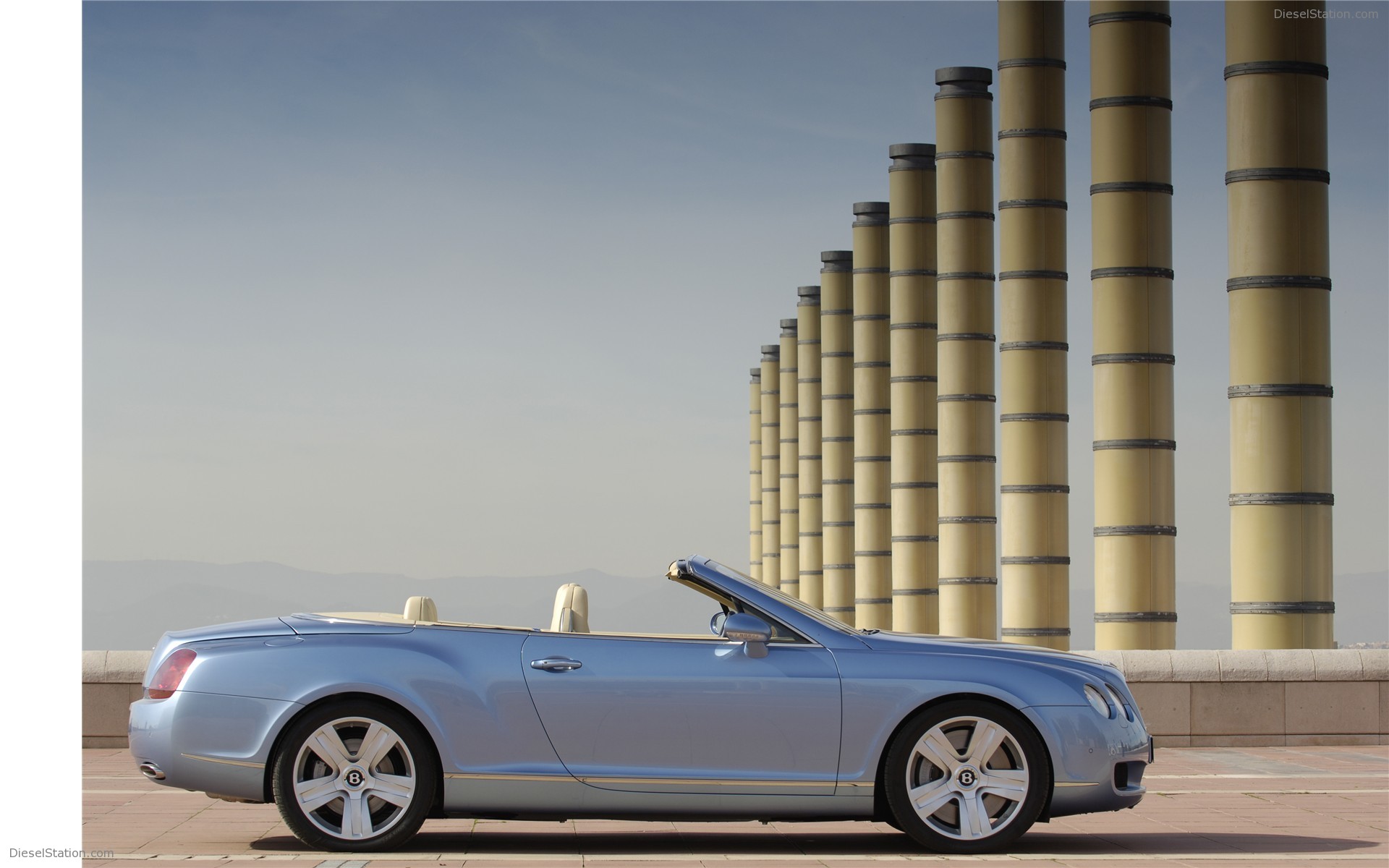 Bentley Continental GTC