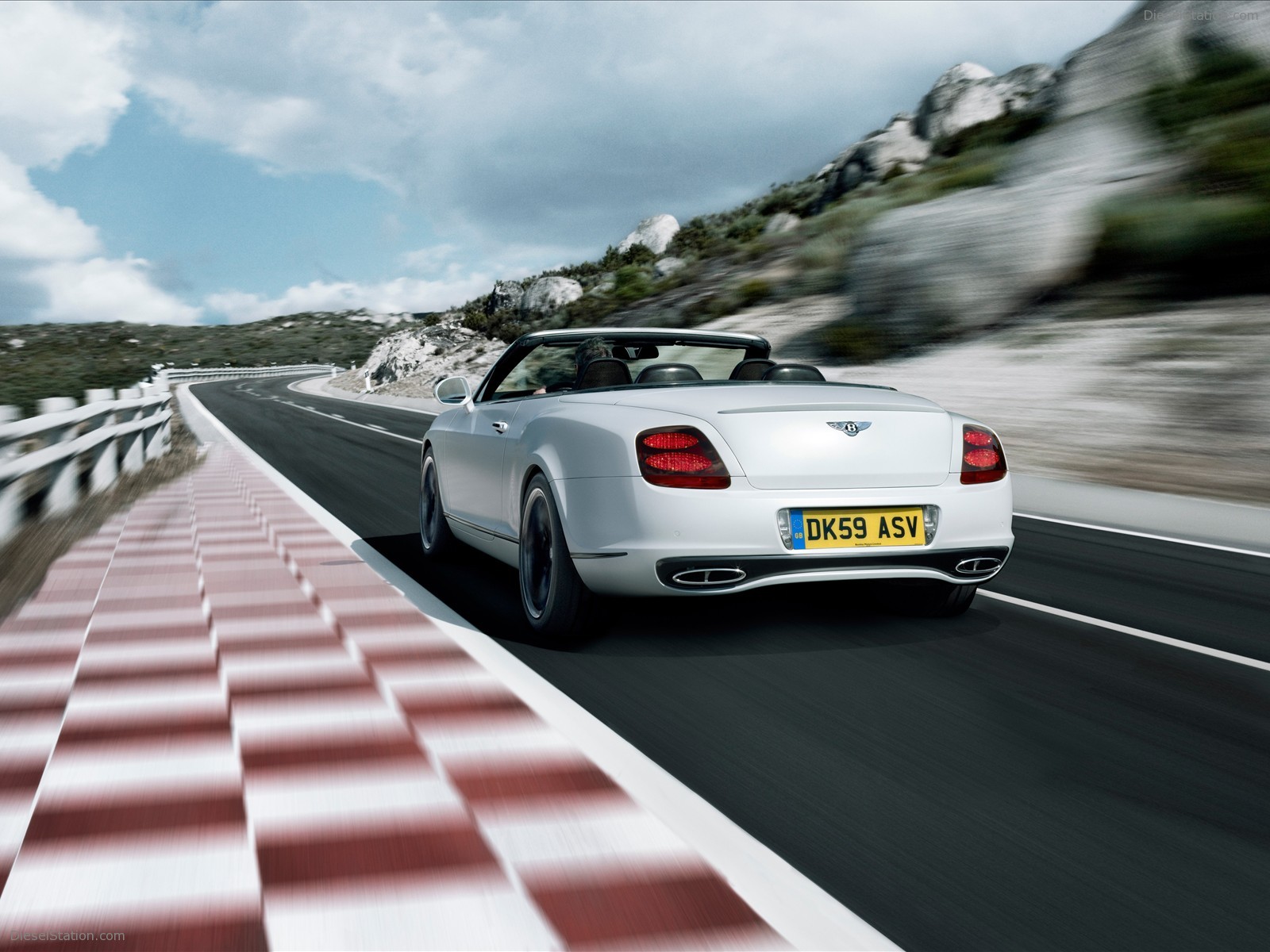 Bentley Continental Supersports Convertible 2011 Bentley Continental Supersports Convertible 2011