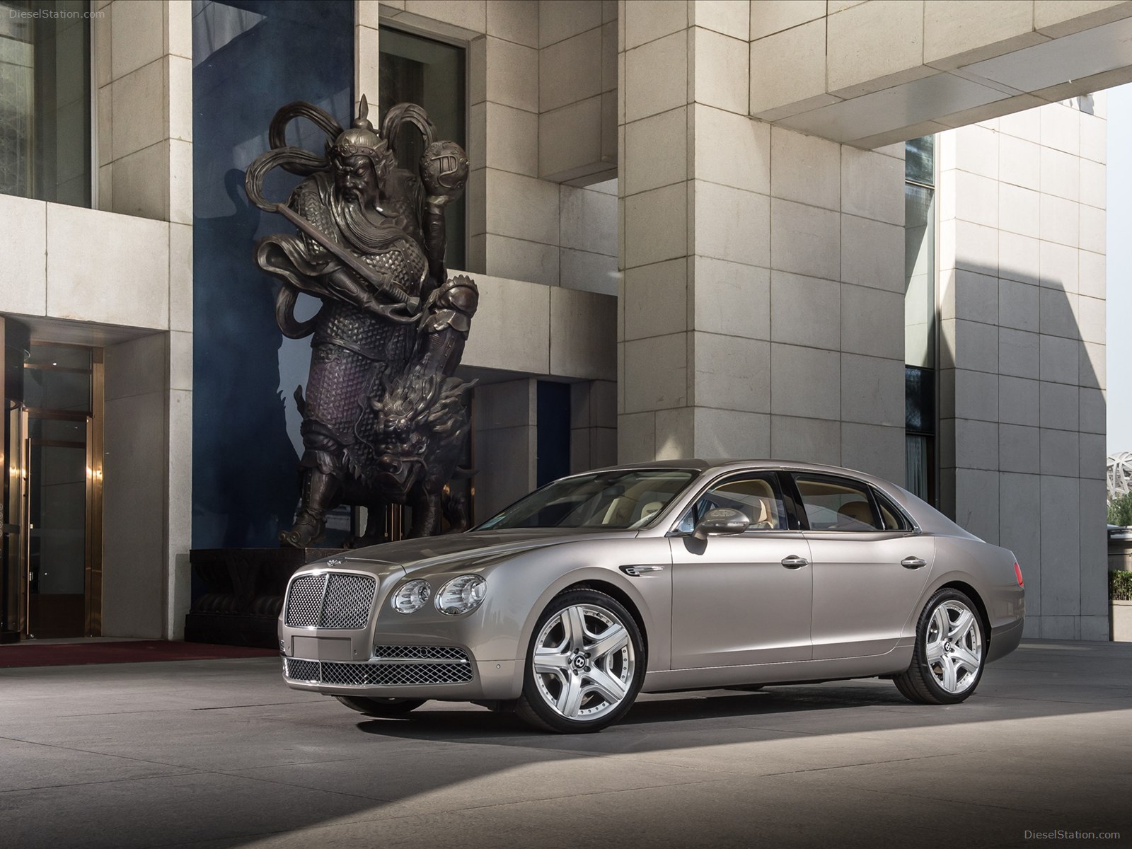 Bentley Flying Spur 2014