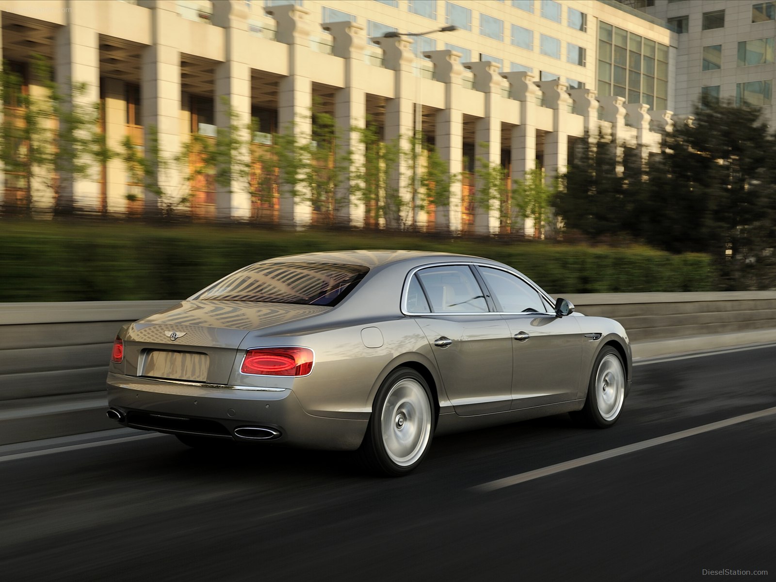 Bentley Flying Spur 2014