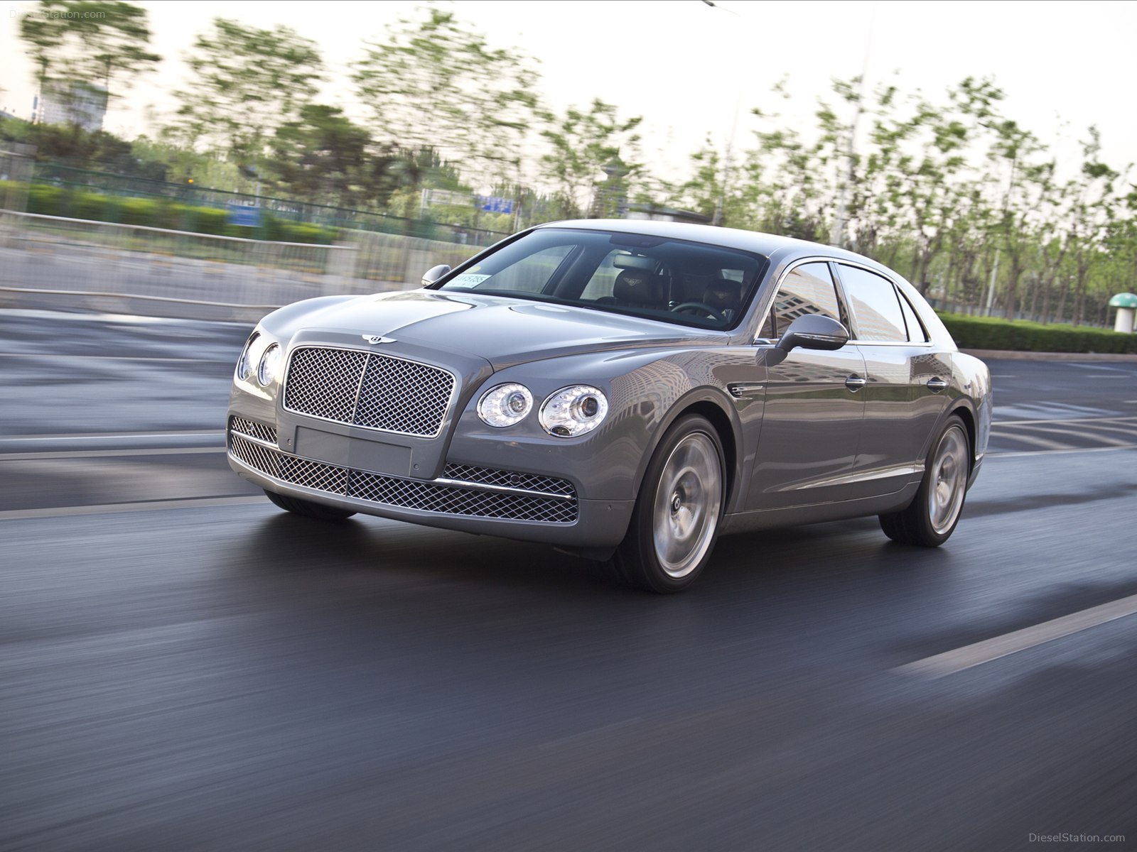 Bentley Flying Spur 2014