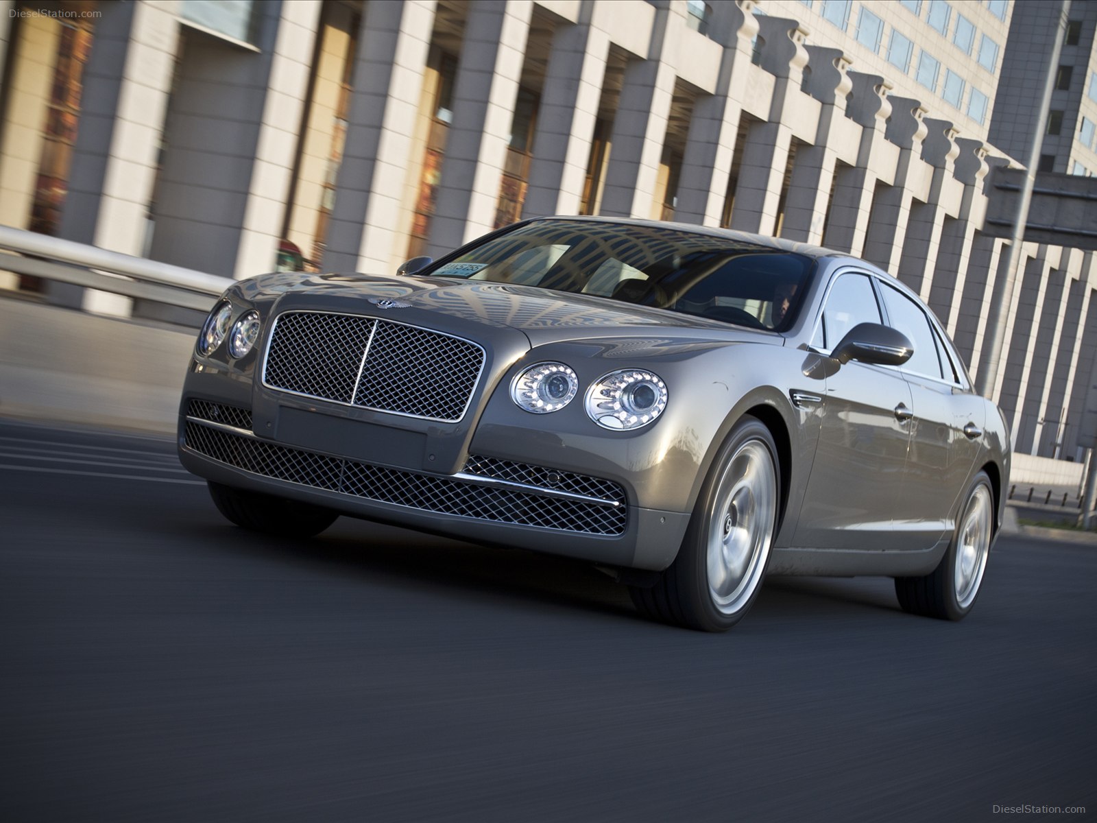 Bentley Flying Spur 2014