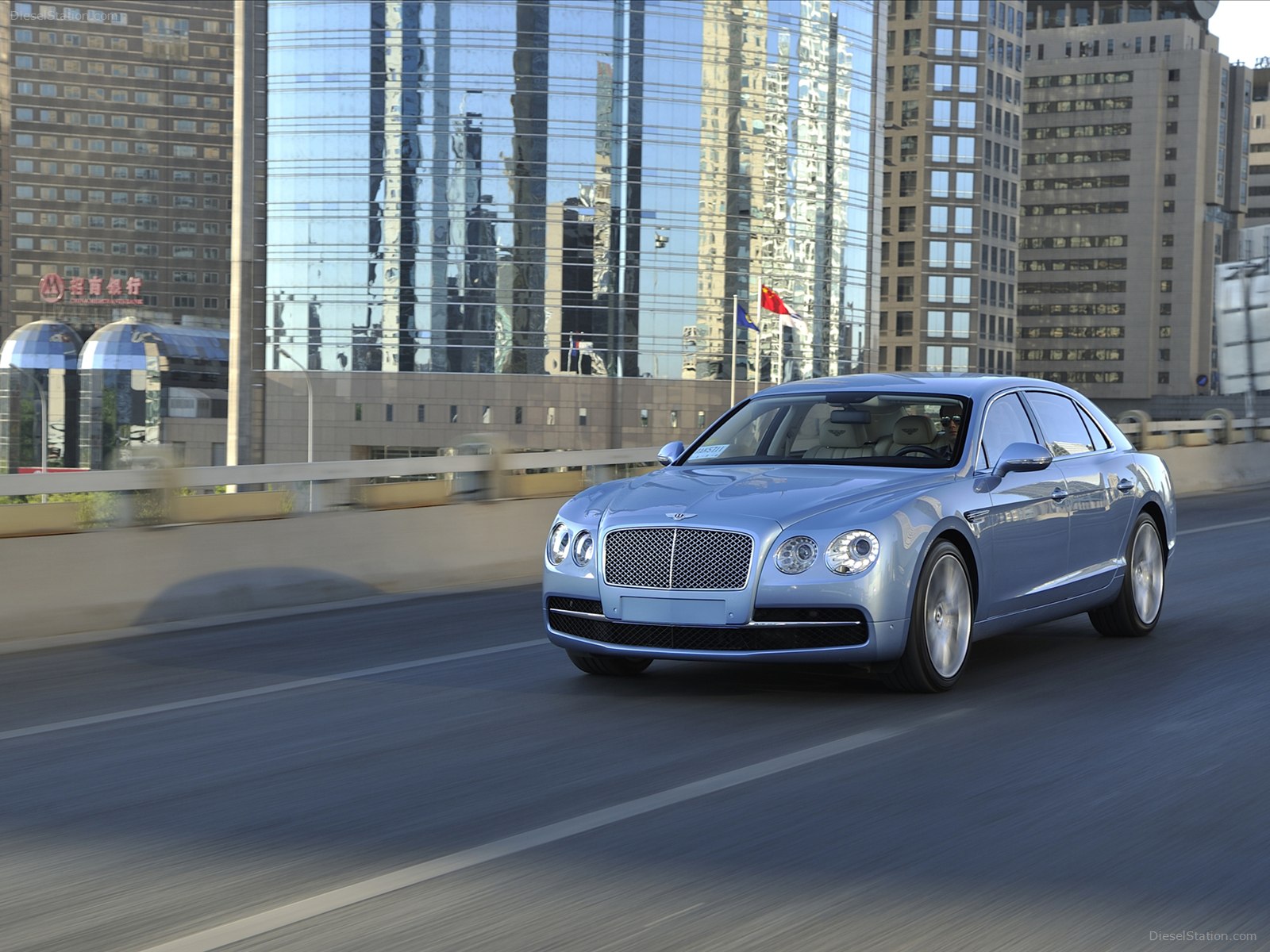 Bentley Flying Spur 2014