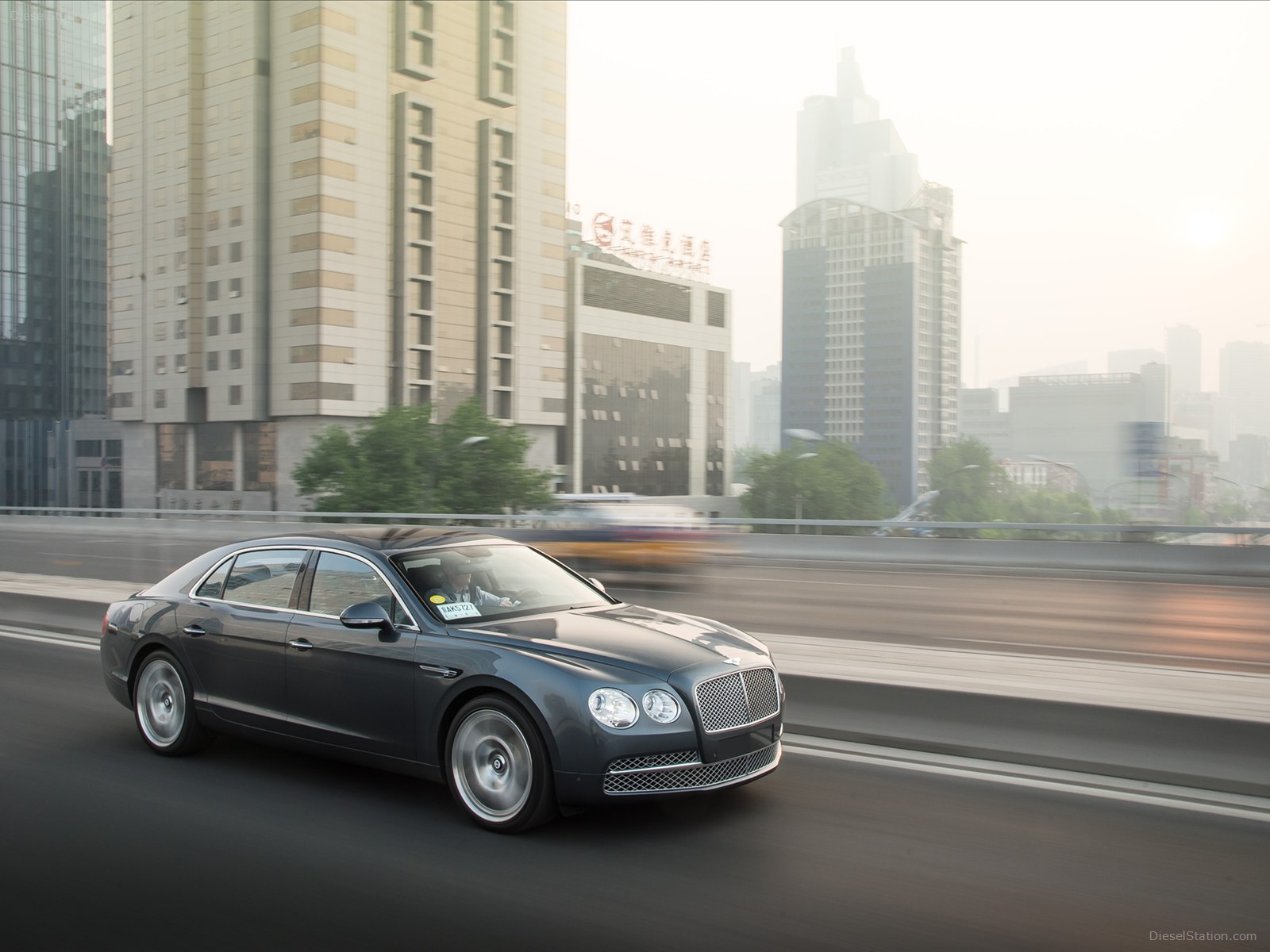 Bentley Flying Spur 2014