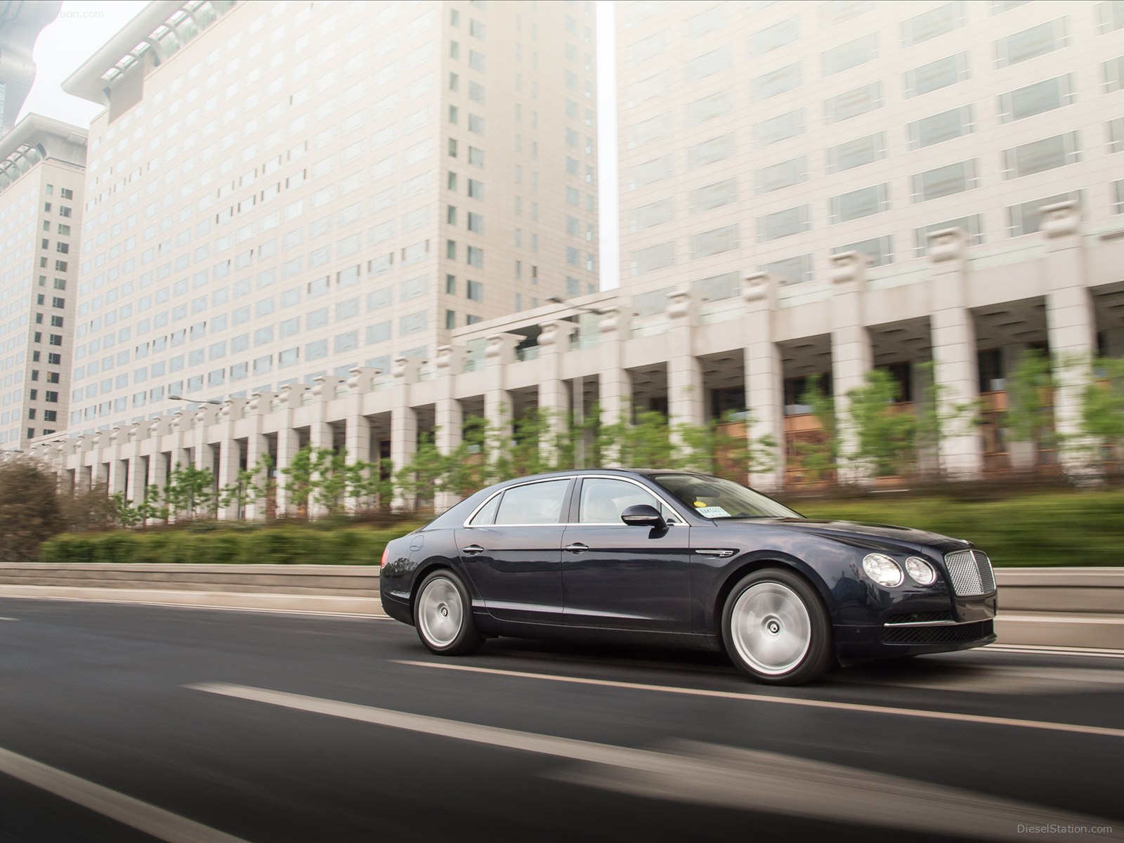 Bentley Flying Spur 2014