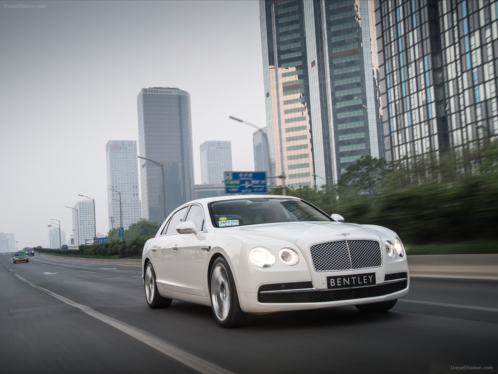 Bentley Flying Spur 2014