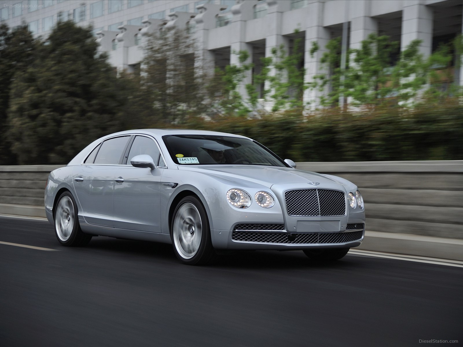 Bentley Flying Spur 2014