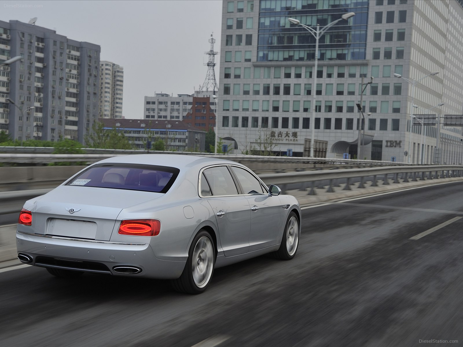 Bentley Flying Spur 2014