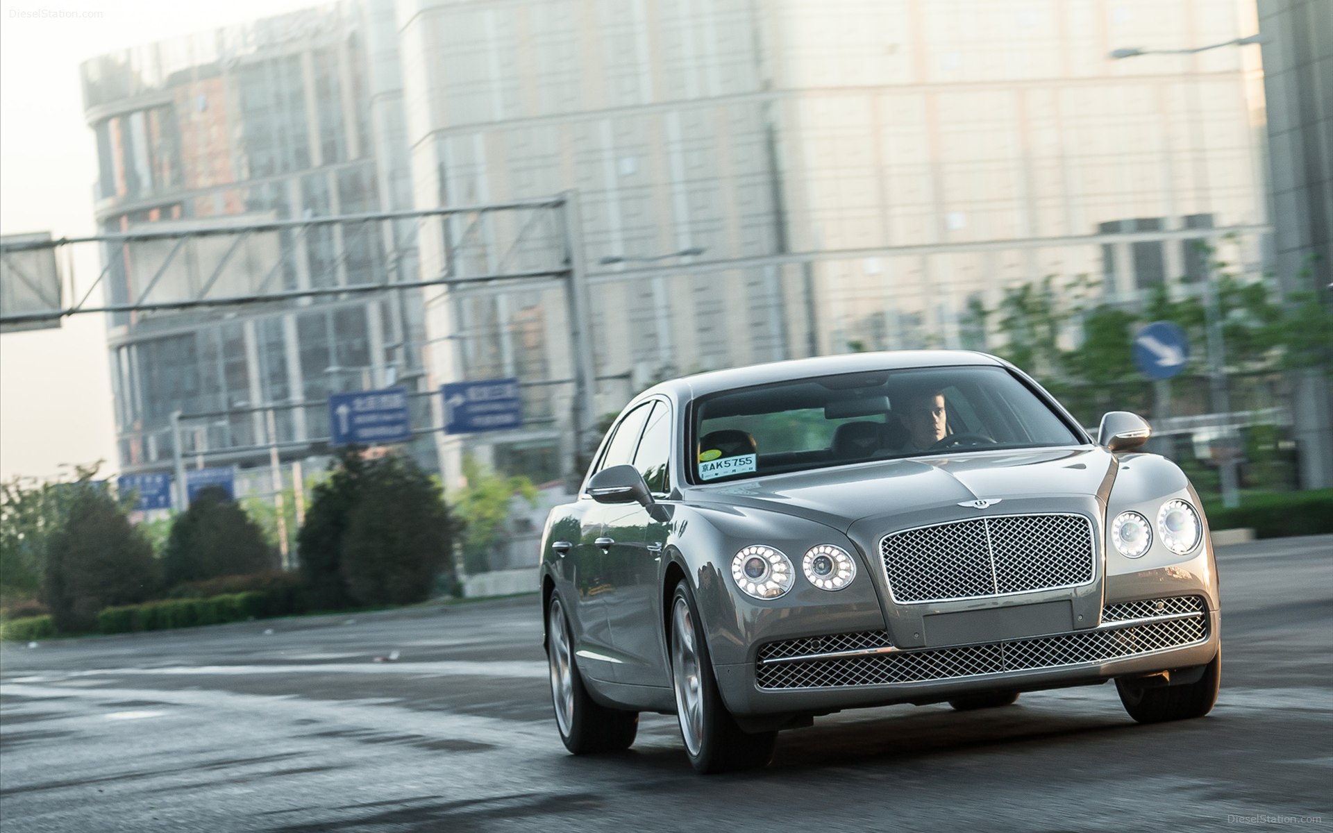 Bentley Flying Spur 2014