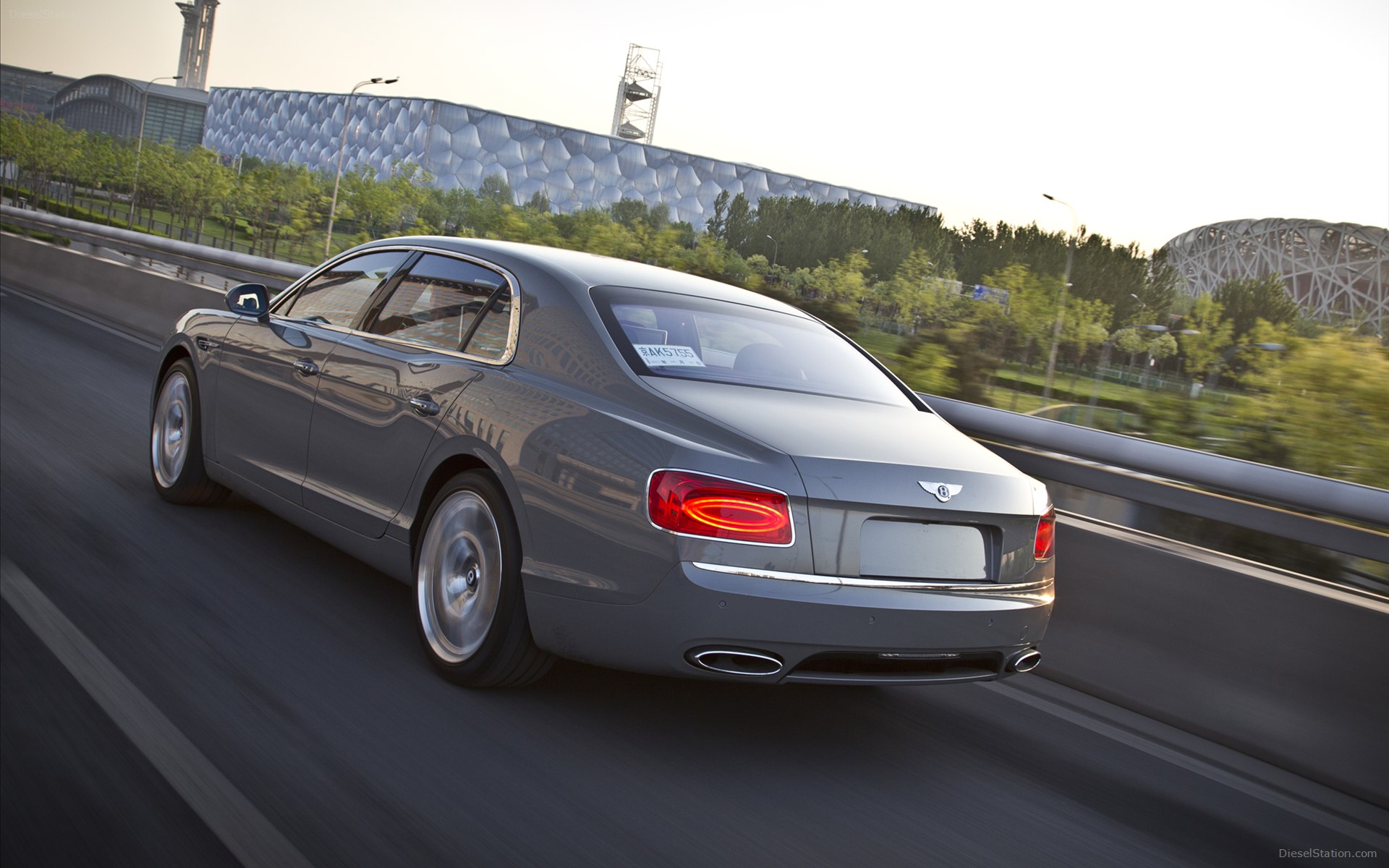 Bentley Flying Spur 2014