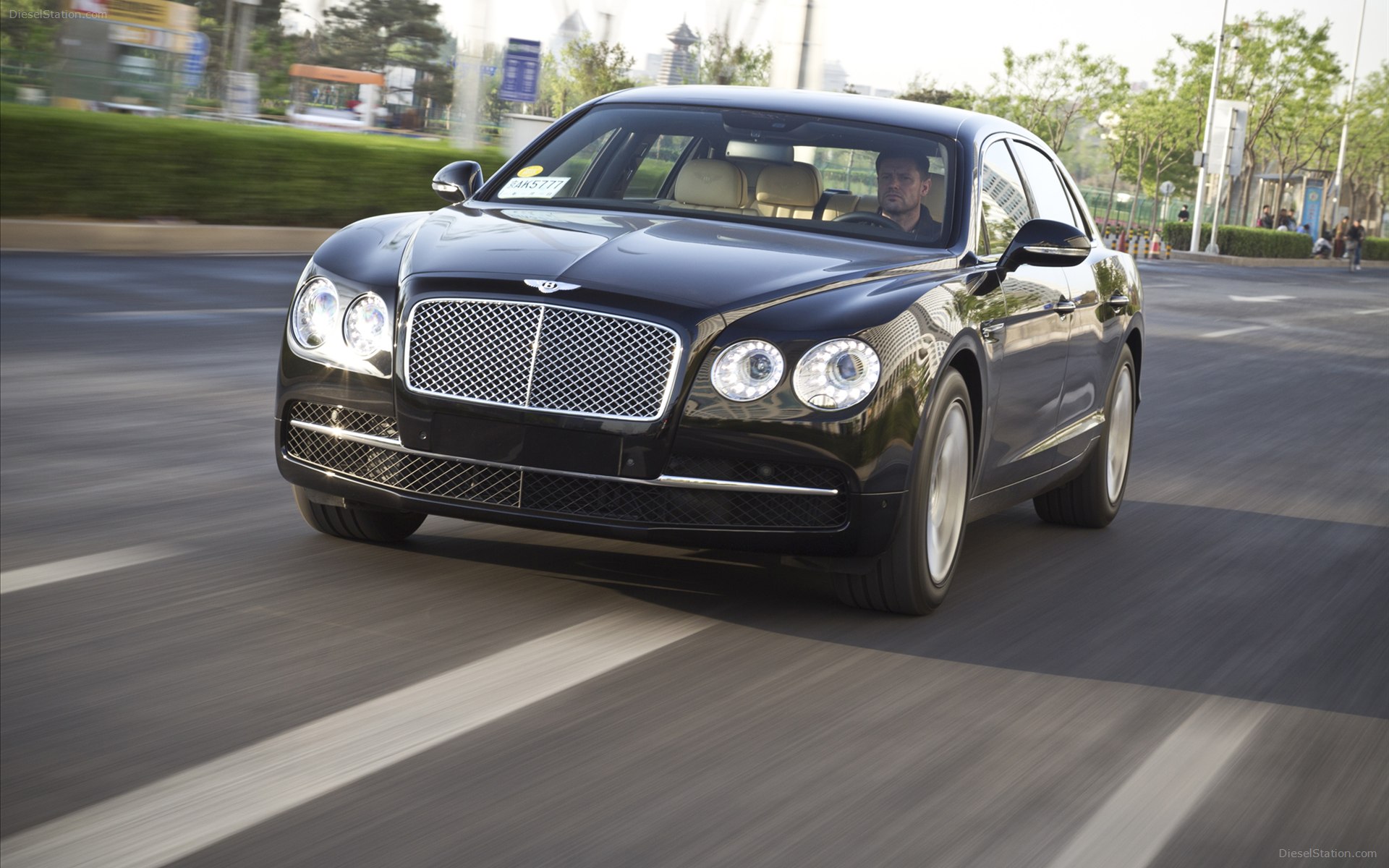 Bentley Flying Spur 2014