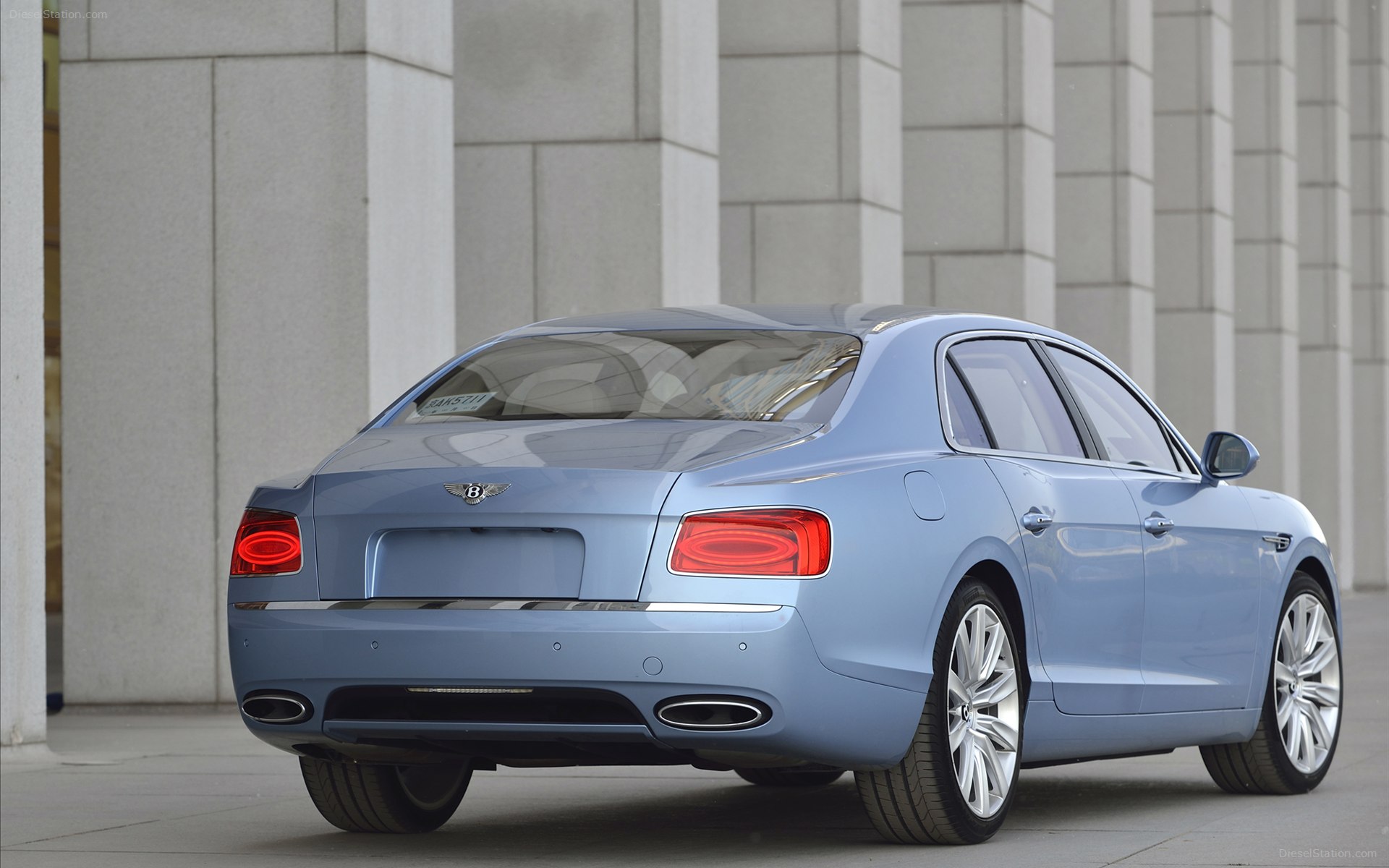 Bentley Flying Spur 2014