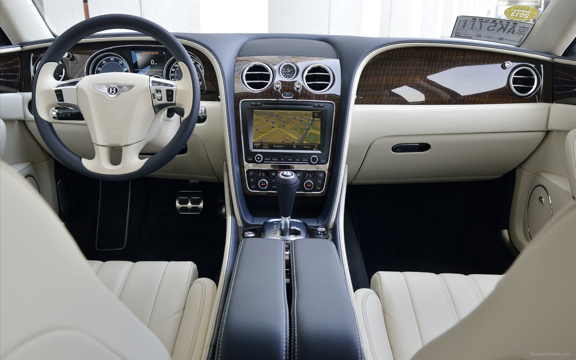 Bentley Flying Spur 2014