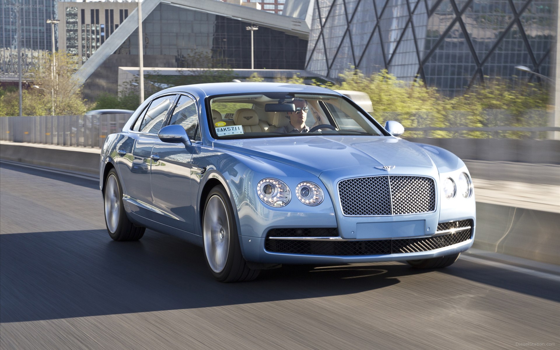 Bentley Flying Spur 2014
