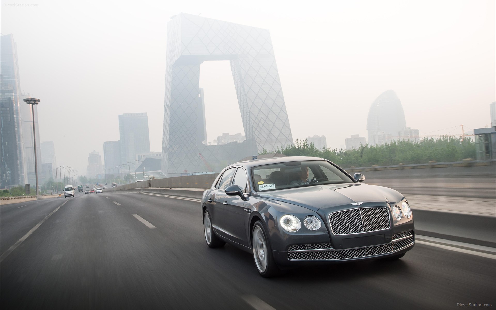 Bentley Flying Spur 2014