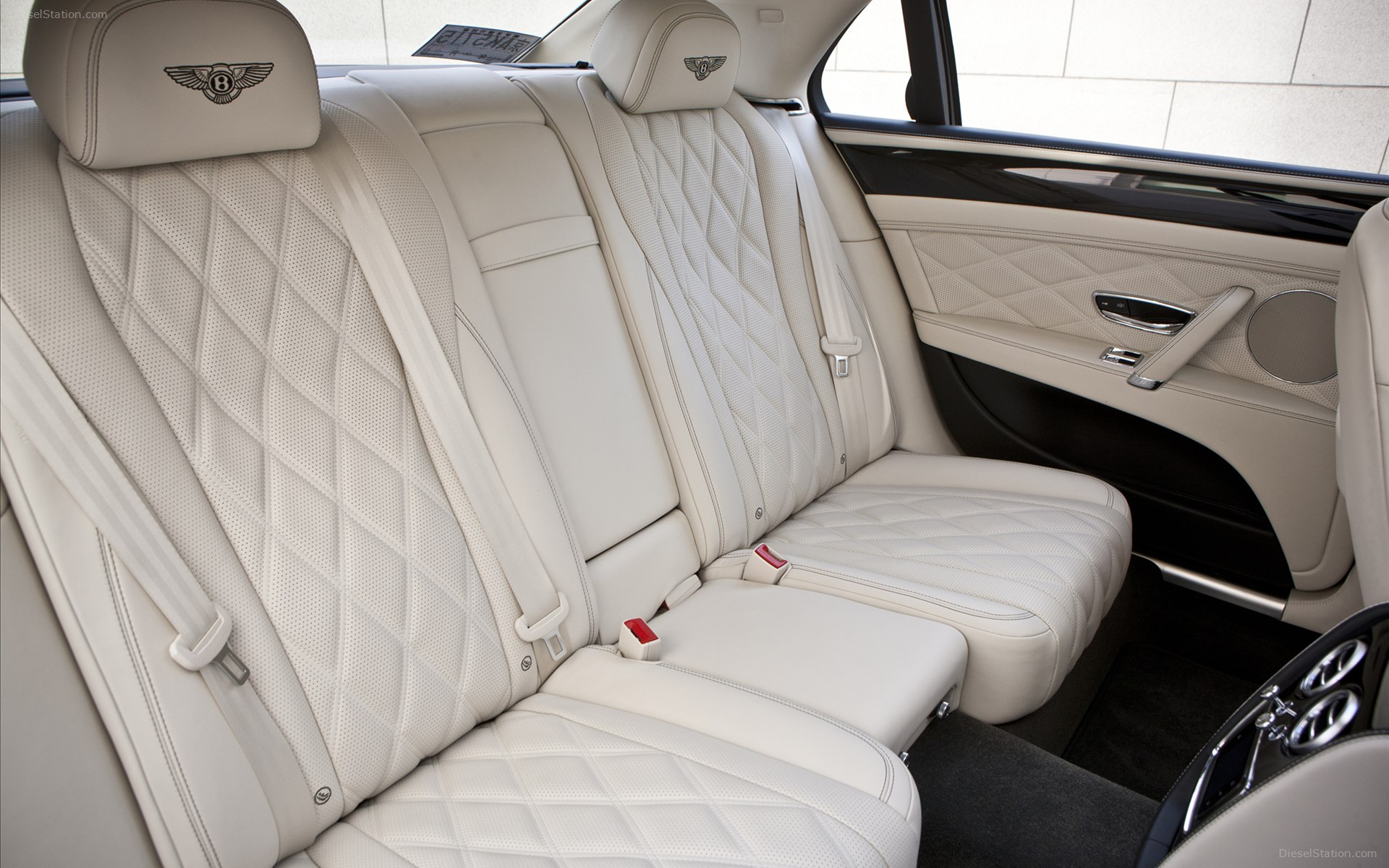 Bentley Flying Spur 2014