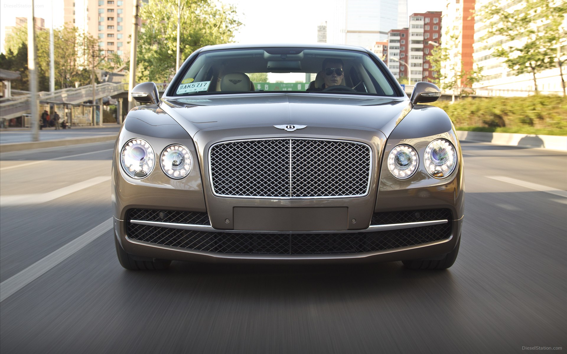 Bentley Flying Spur 2014