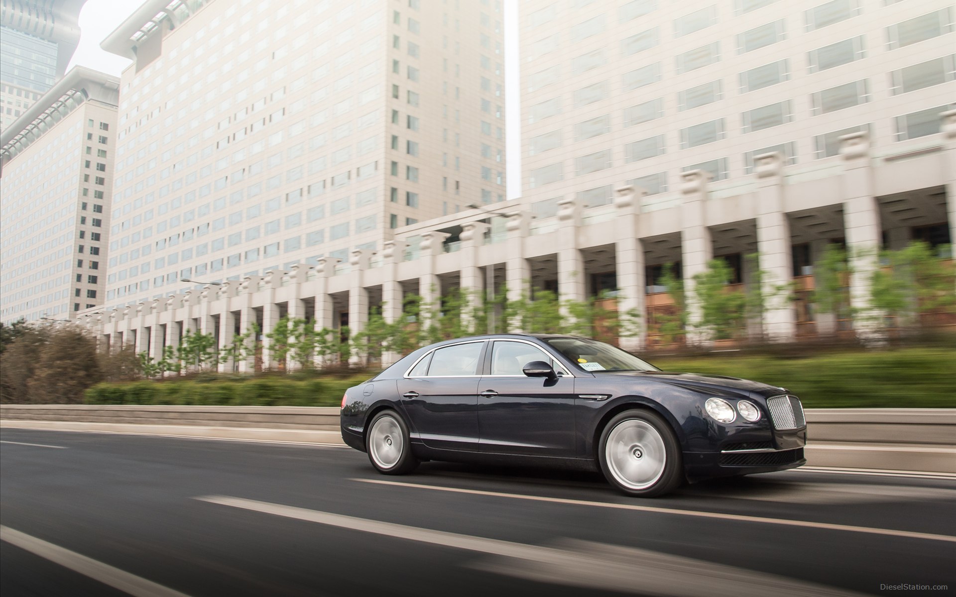 Bentley Flying Spur 2014