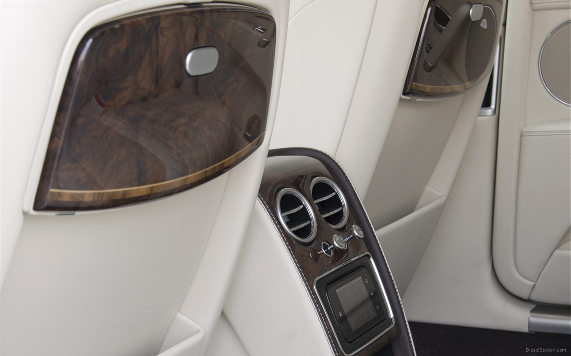 Bentley Flying Spur 2014