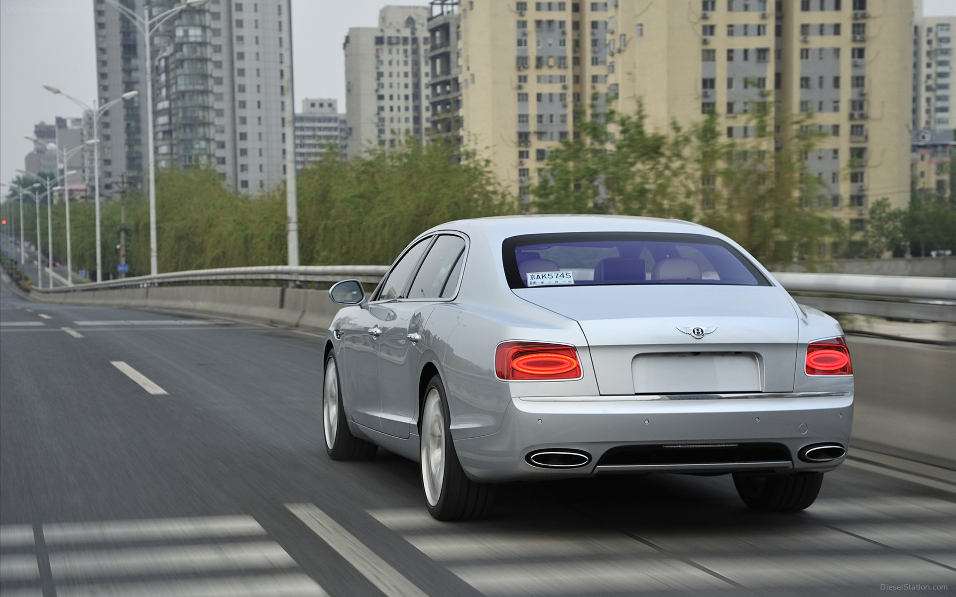 Bentley Flying Spur 2014