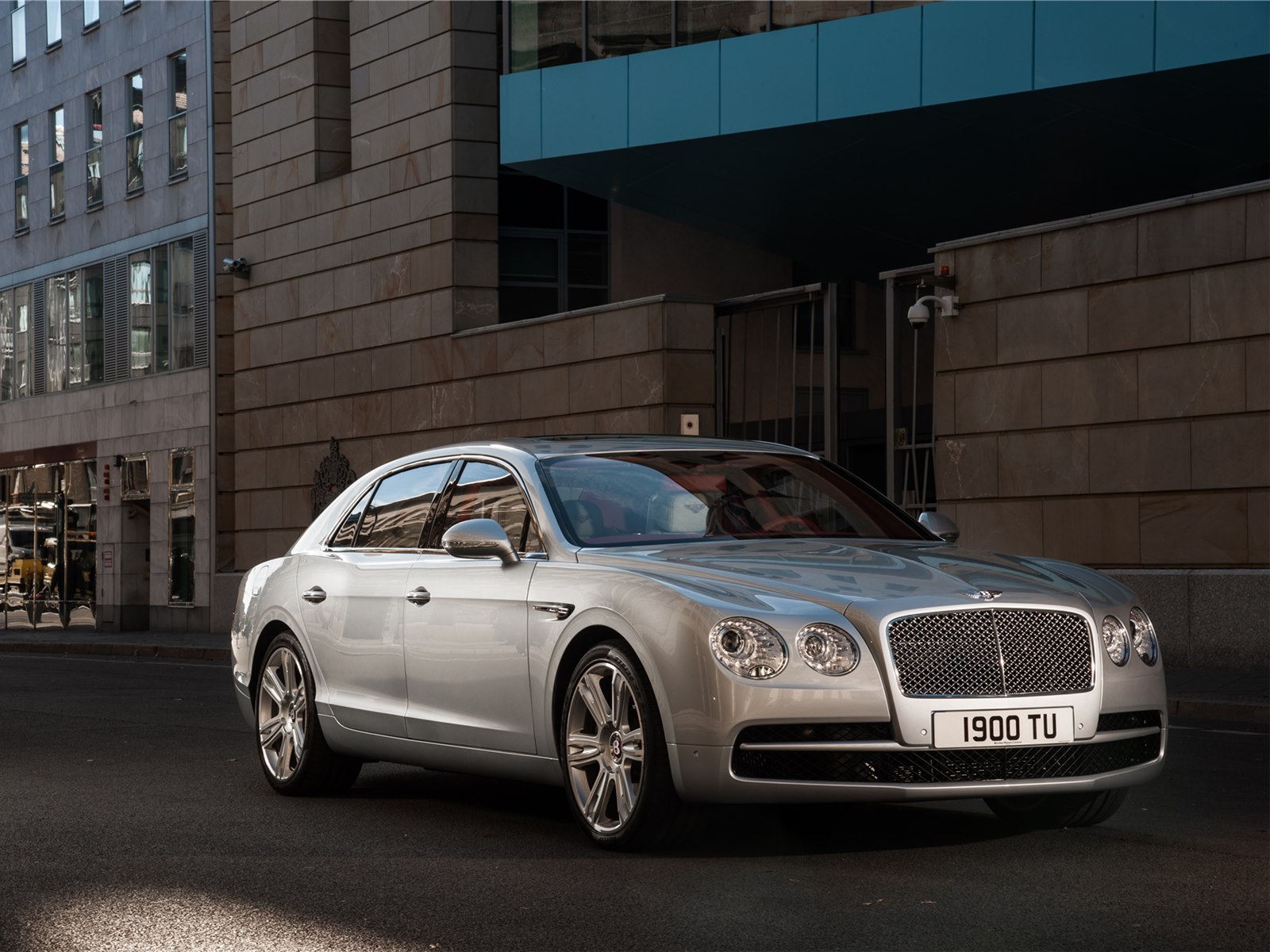 Bentley Flying Spur V8 2015