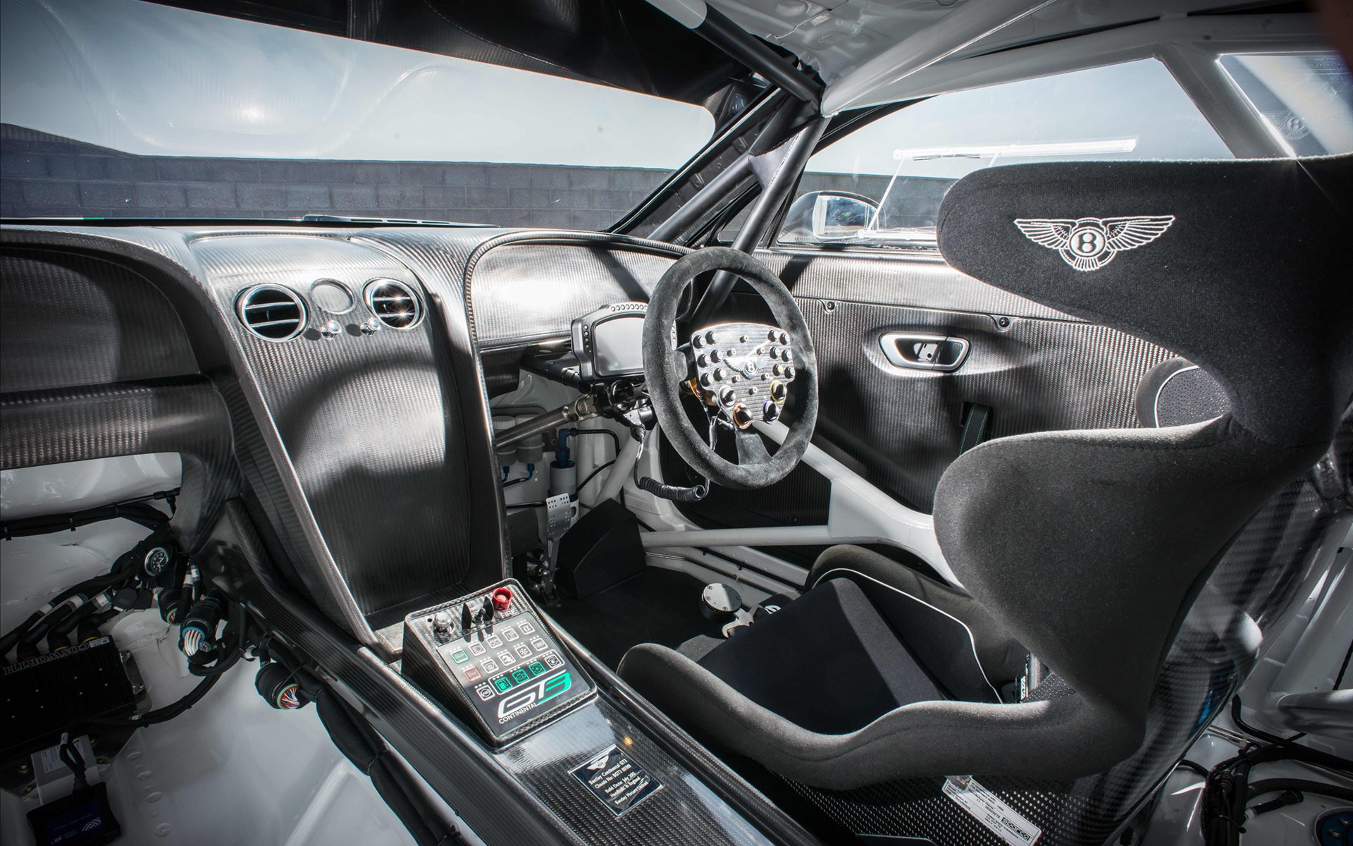 Bentley Continental GT3 Race Car 2014