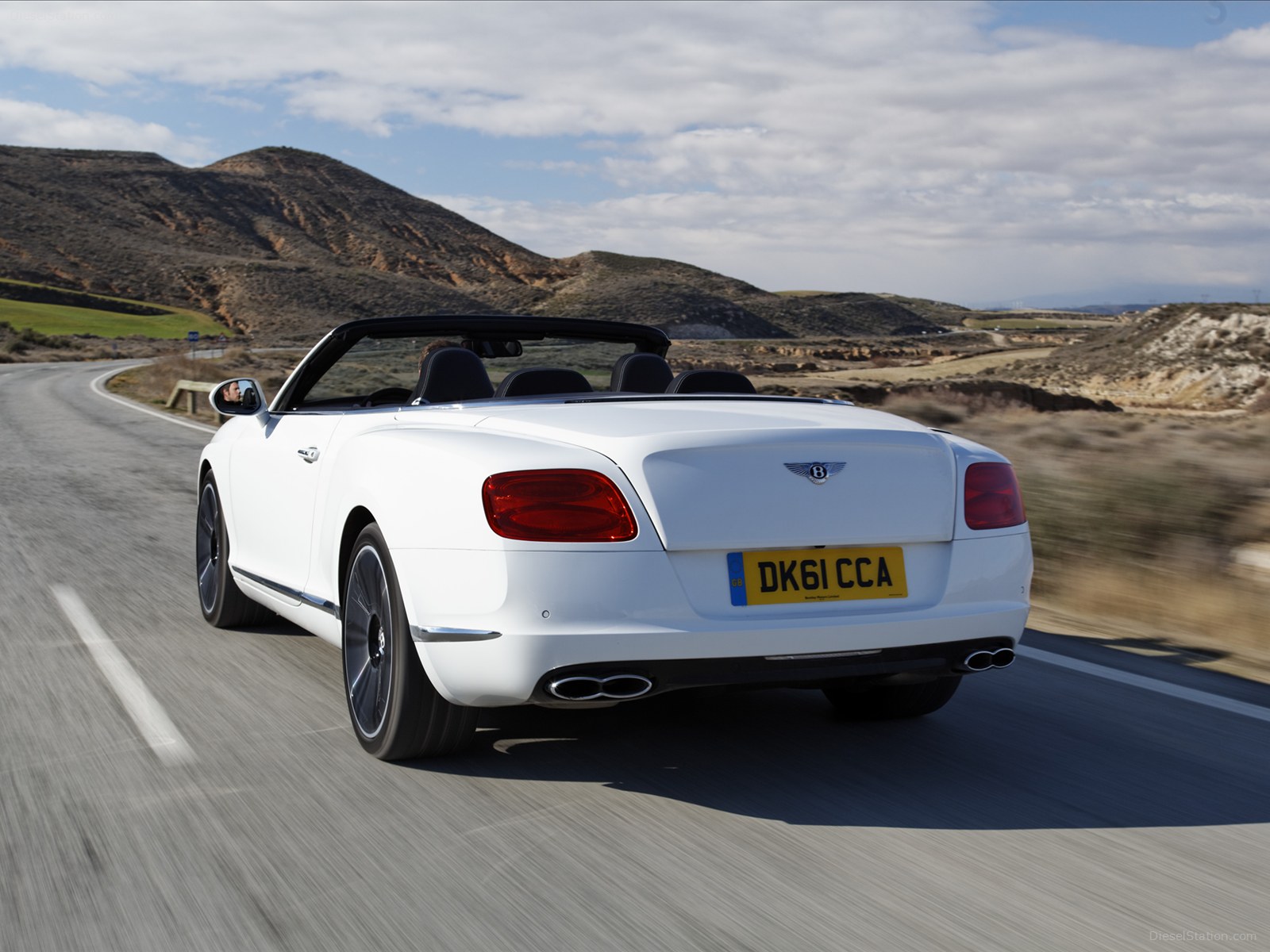 Bentley Continental GTC V8 2012