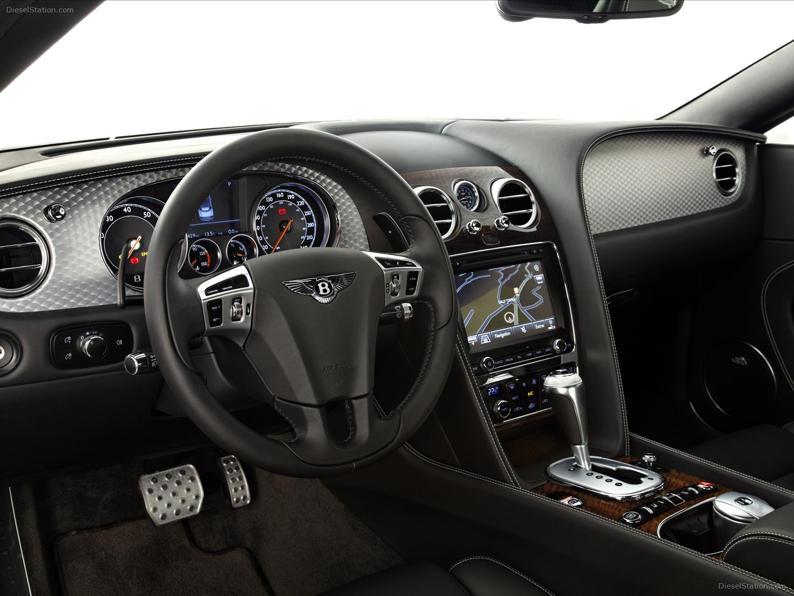 Bentley Continental GTC V8 2012