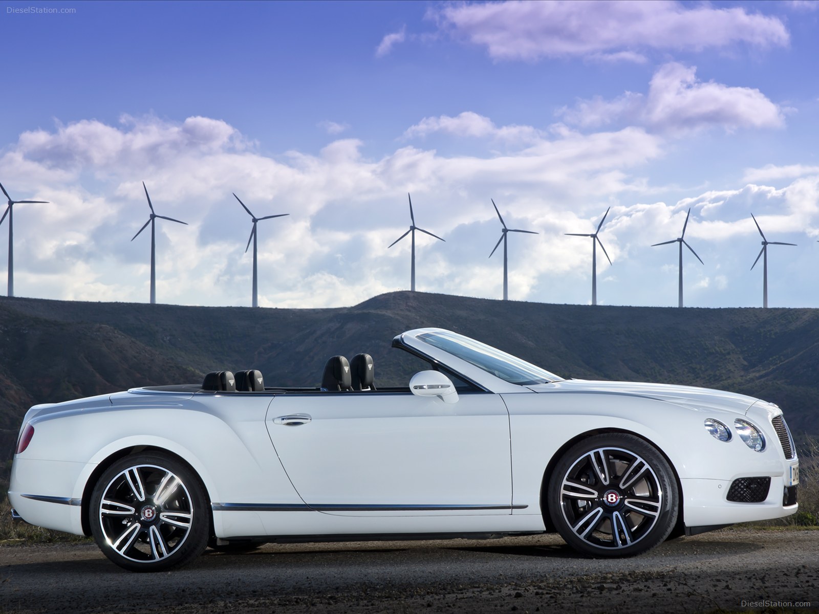 Bentley Continental GTC V8 2012