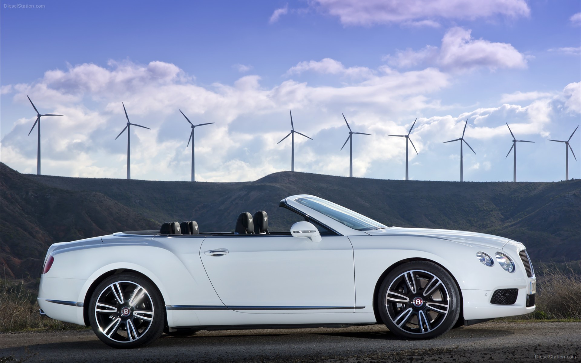 Bentley Continental GTC V8 2012