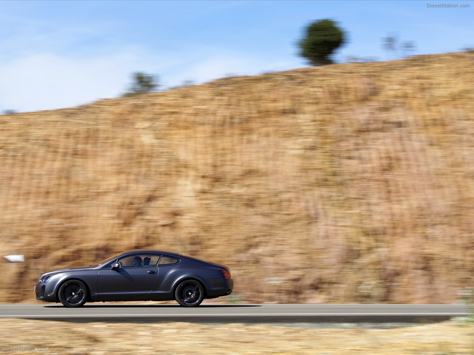 More Pics : 2010 Bentley Continental Supersports More Pics : 2010 Bentley Continental Supersports