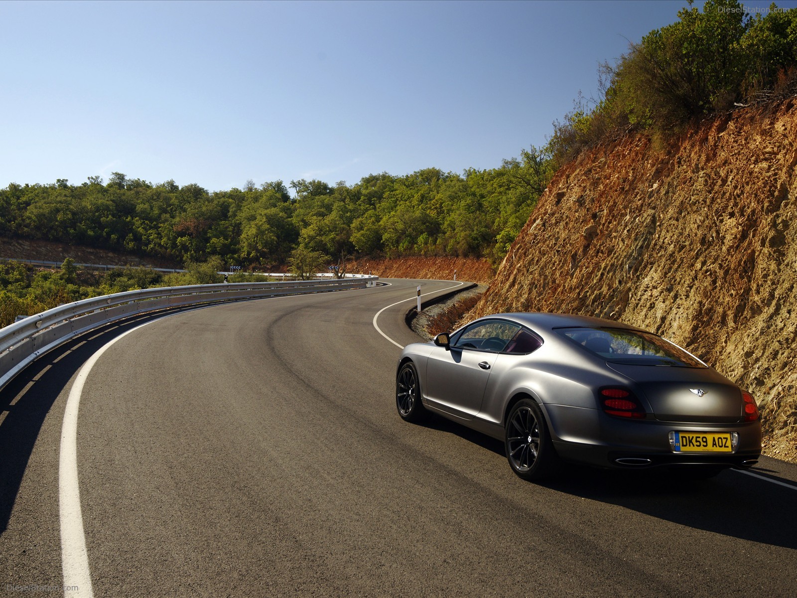 More Pics : 2010 Bentley Continental Supersports More Pics : 2010 Bentley Continental Supersports