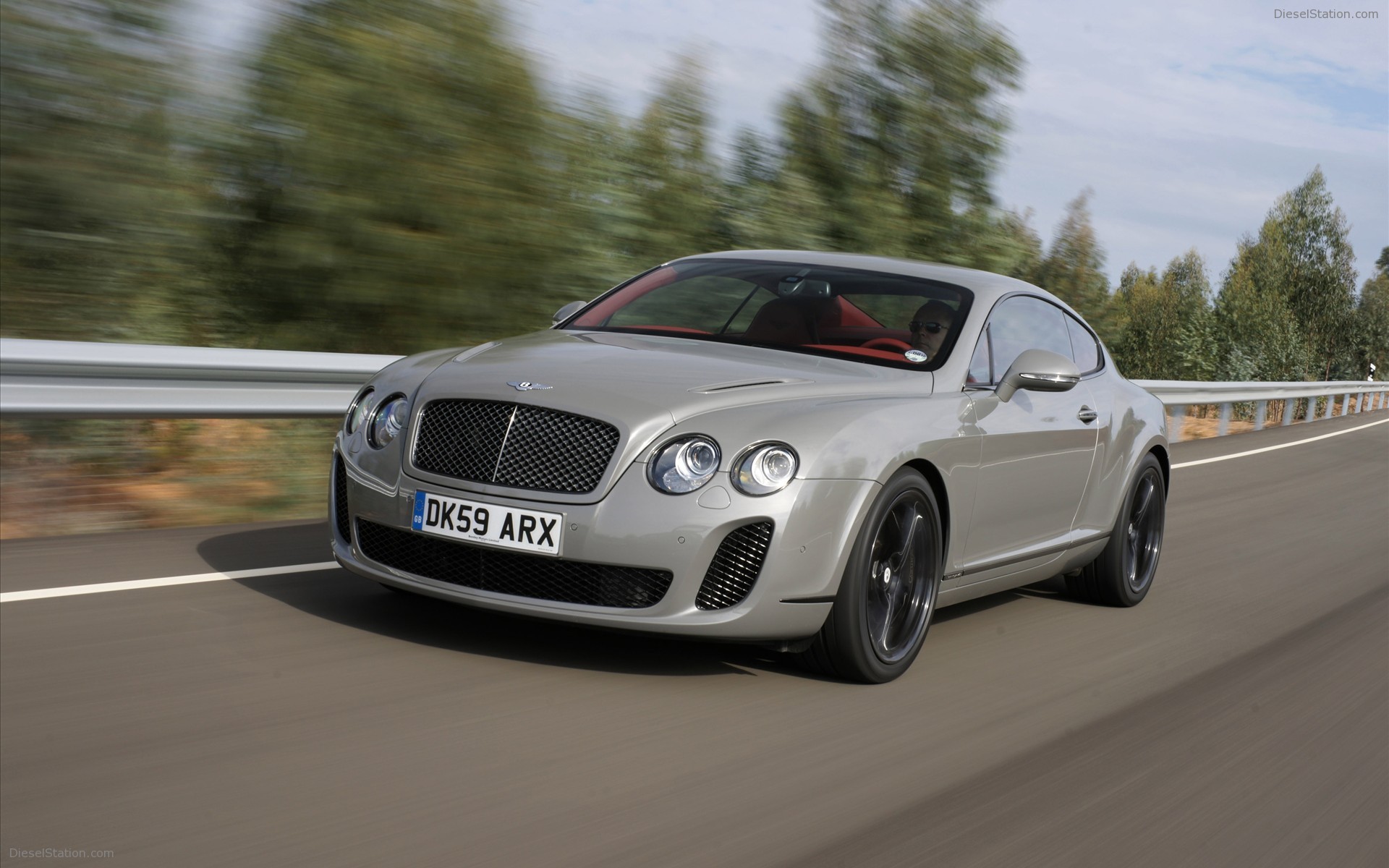 More Pics : 2010 Bentley Continental Supersports More Pics : 2010 Bentley Continental Supersports