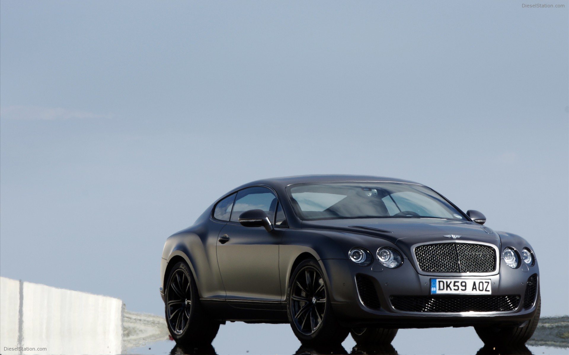 More Pics : 2010 Bentley Continental Supersports More Pics : 2010 Bentley Continental Supersports