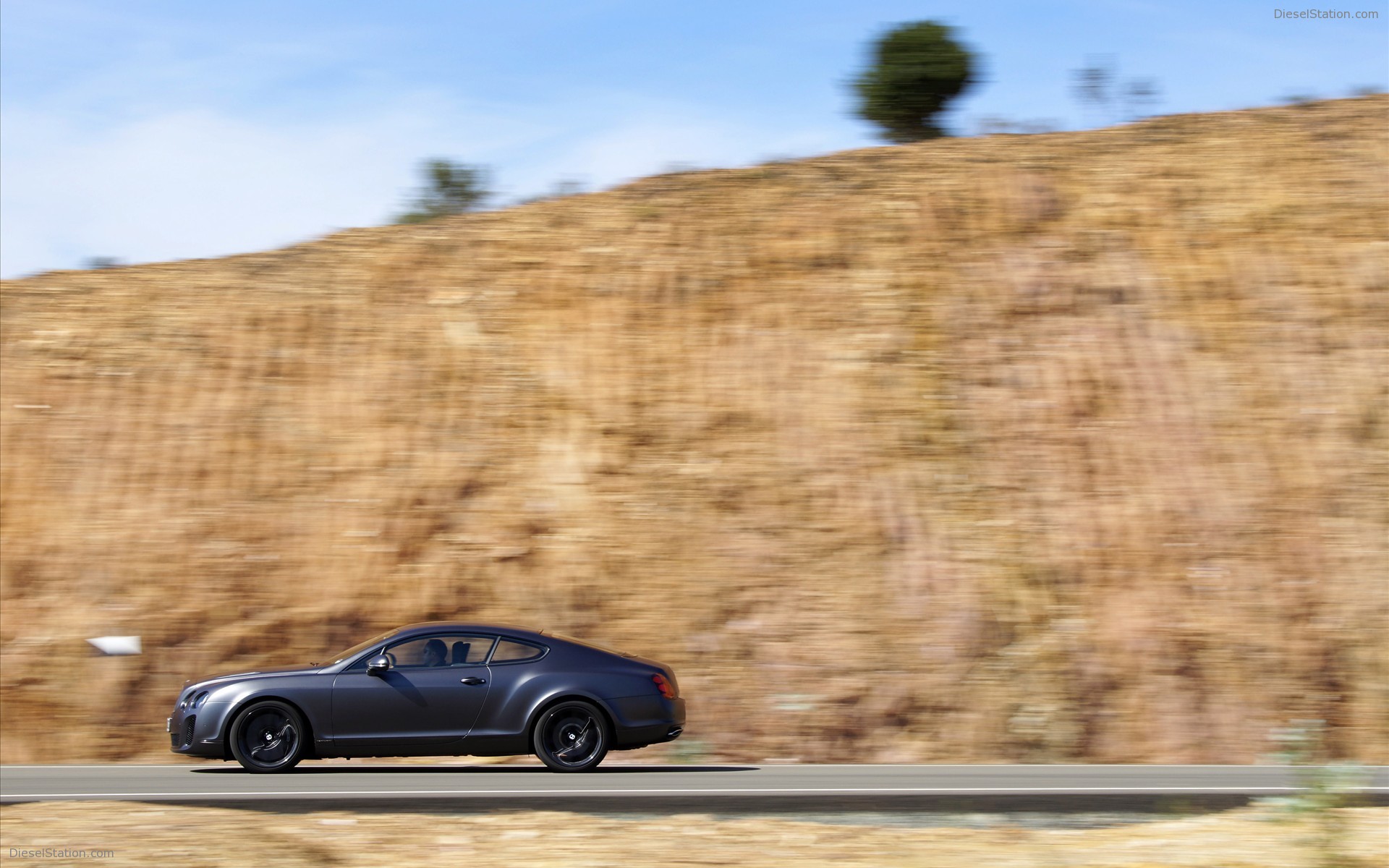 More Pics : 2010 Bentley Continental Supersports More Pics : 2010 Bentley Continental Supersports