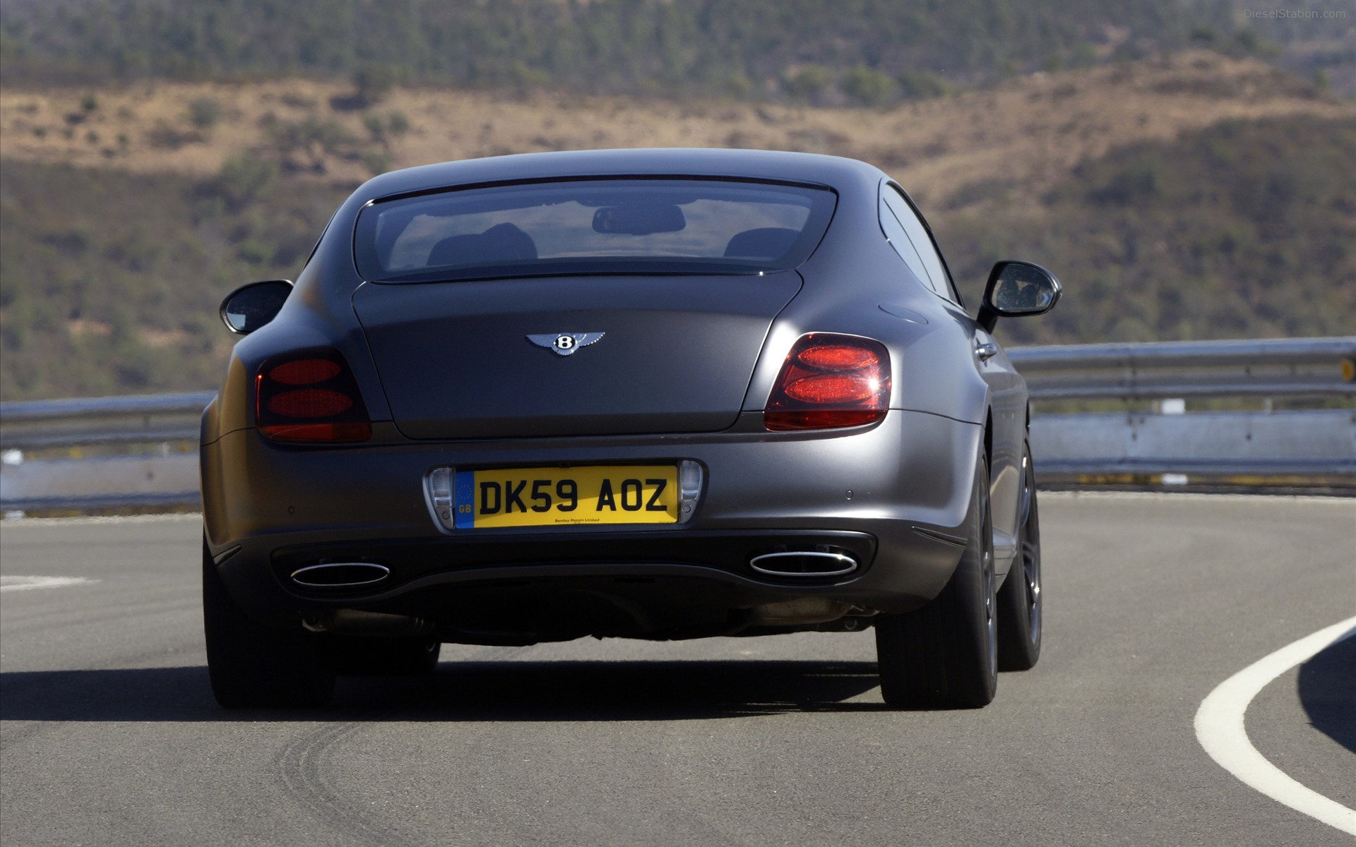 More Pics : 2010 Bentley Continental Supersports More Pics : 2010 Bentley Continental Supersports