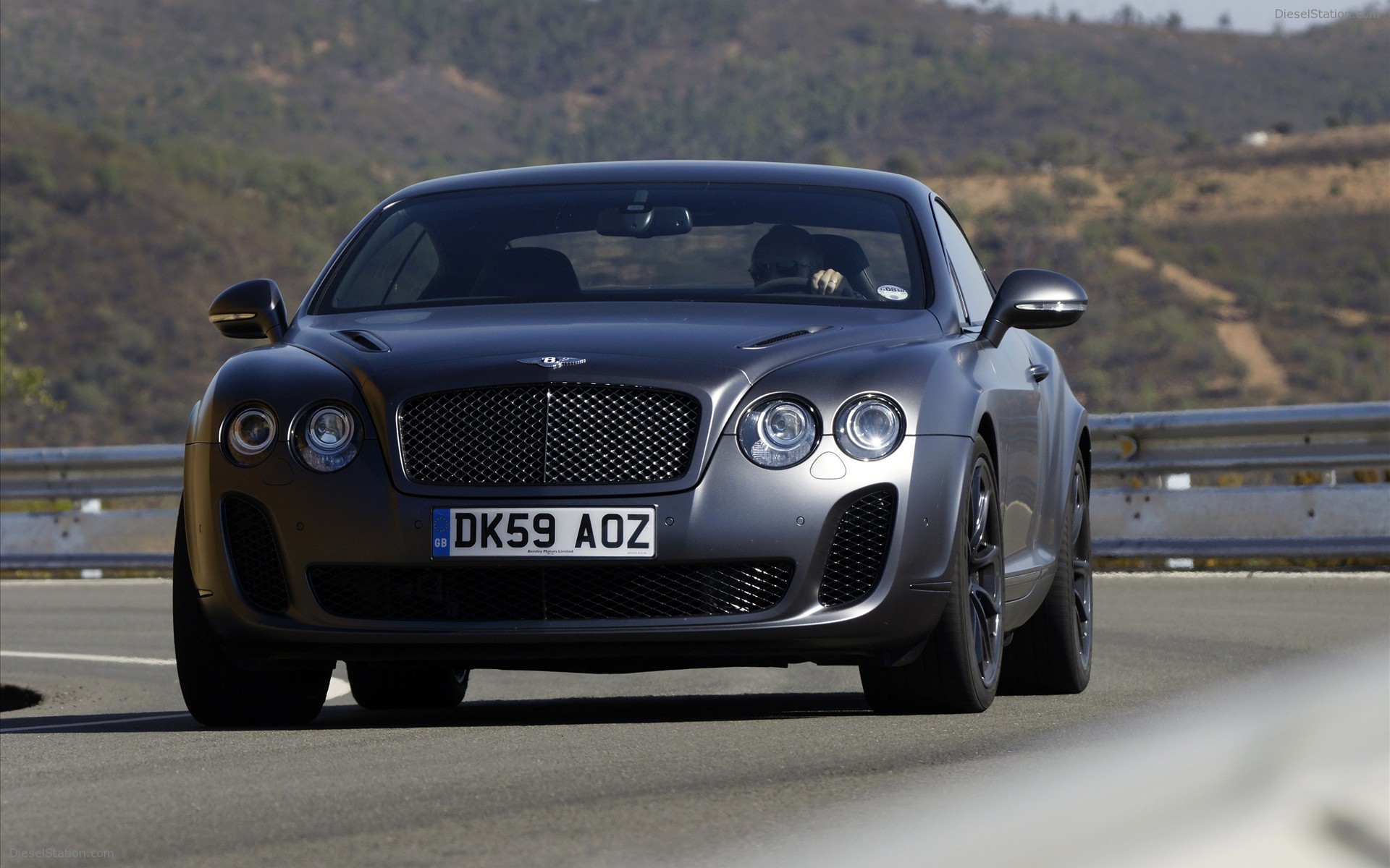 More Pics : 2010 Bentley Continental Supersports More Pics : 2010 Bentley Continental Supersports