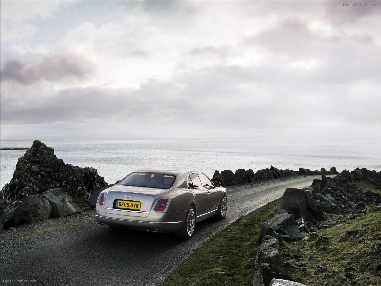 Bentley Mulsanne debuts at Frankfurt