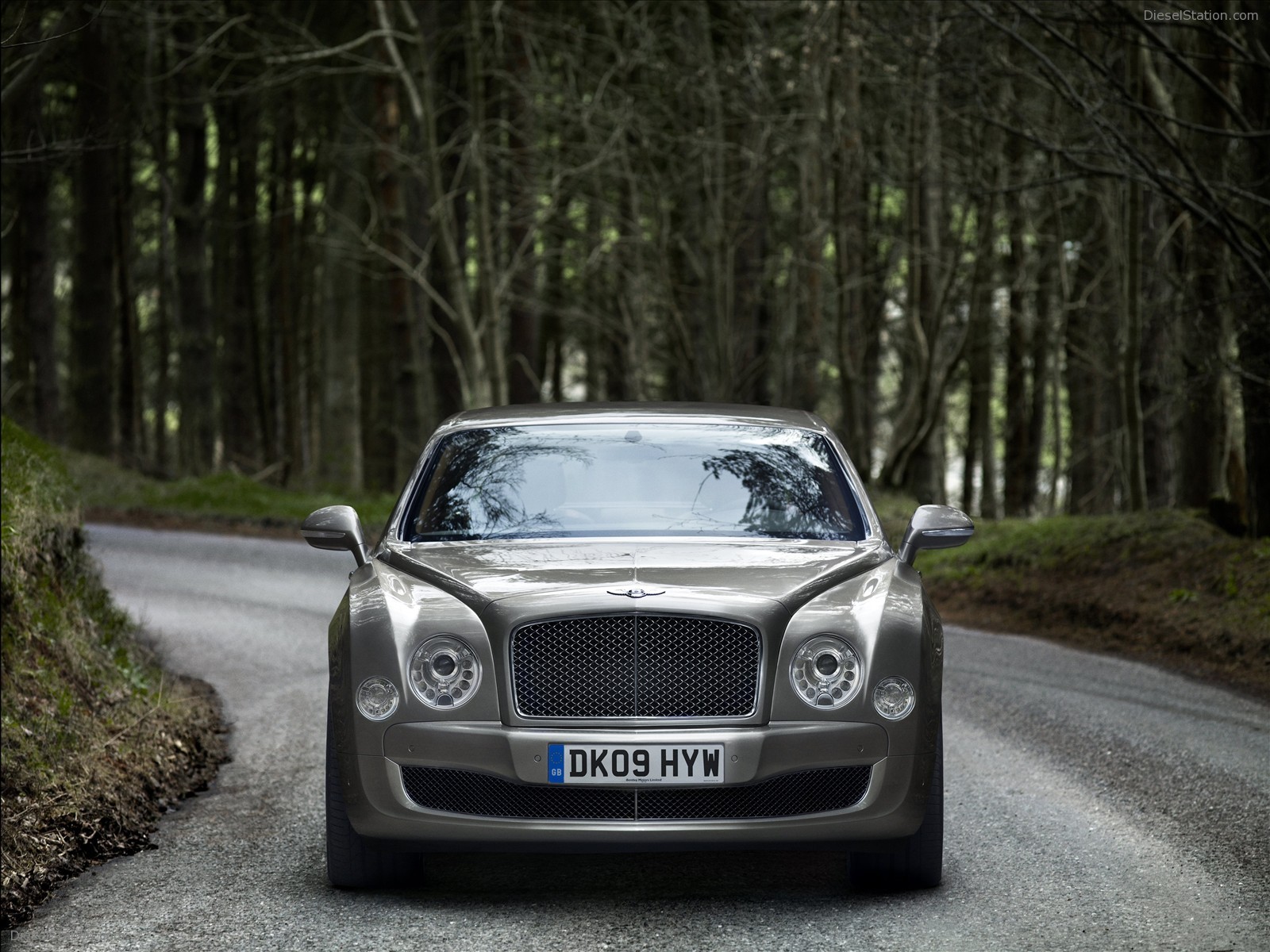 Bentley Mulsanne debuts at Frankfurt